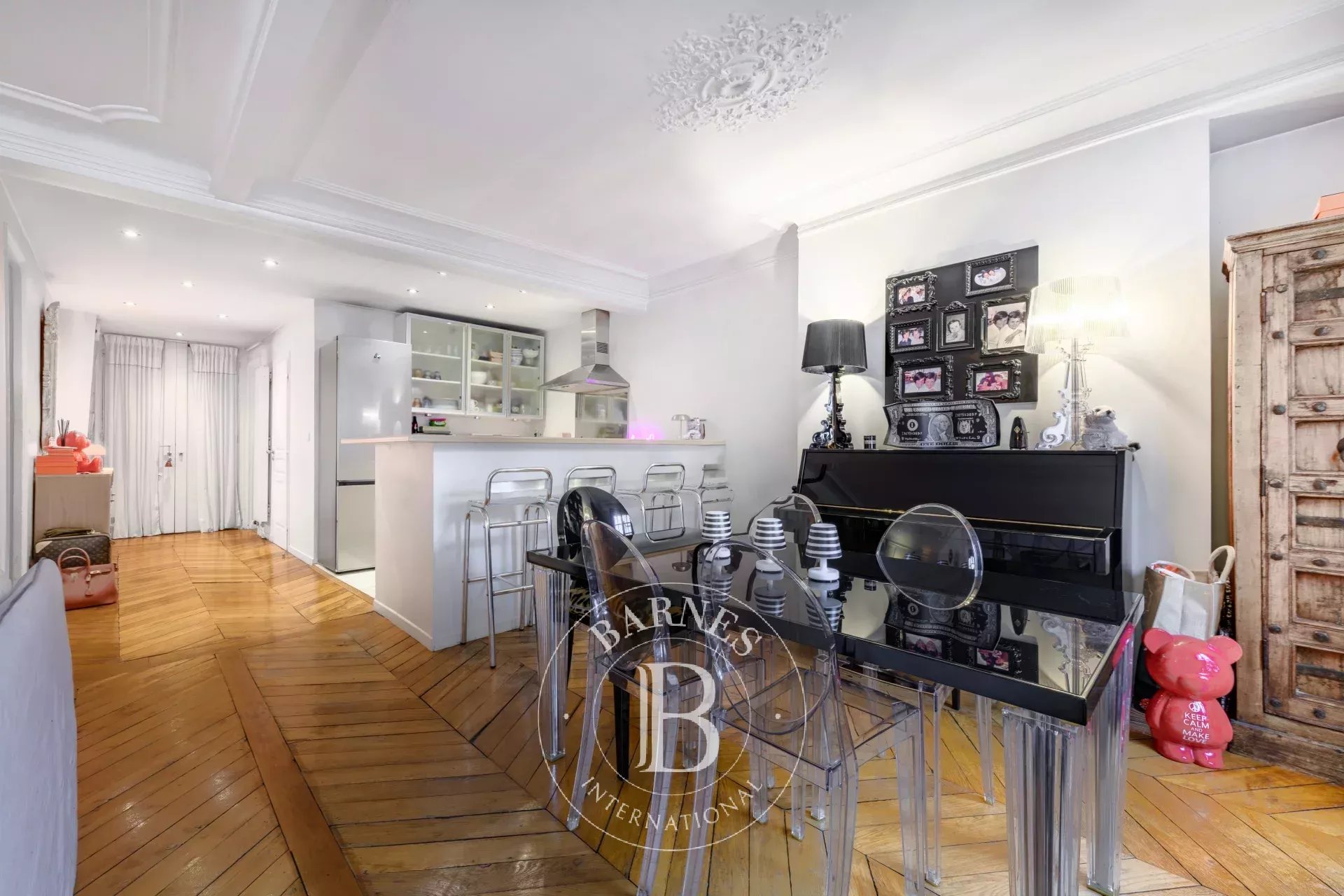 Daire Paris 8ème - picture 4