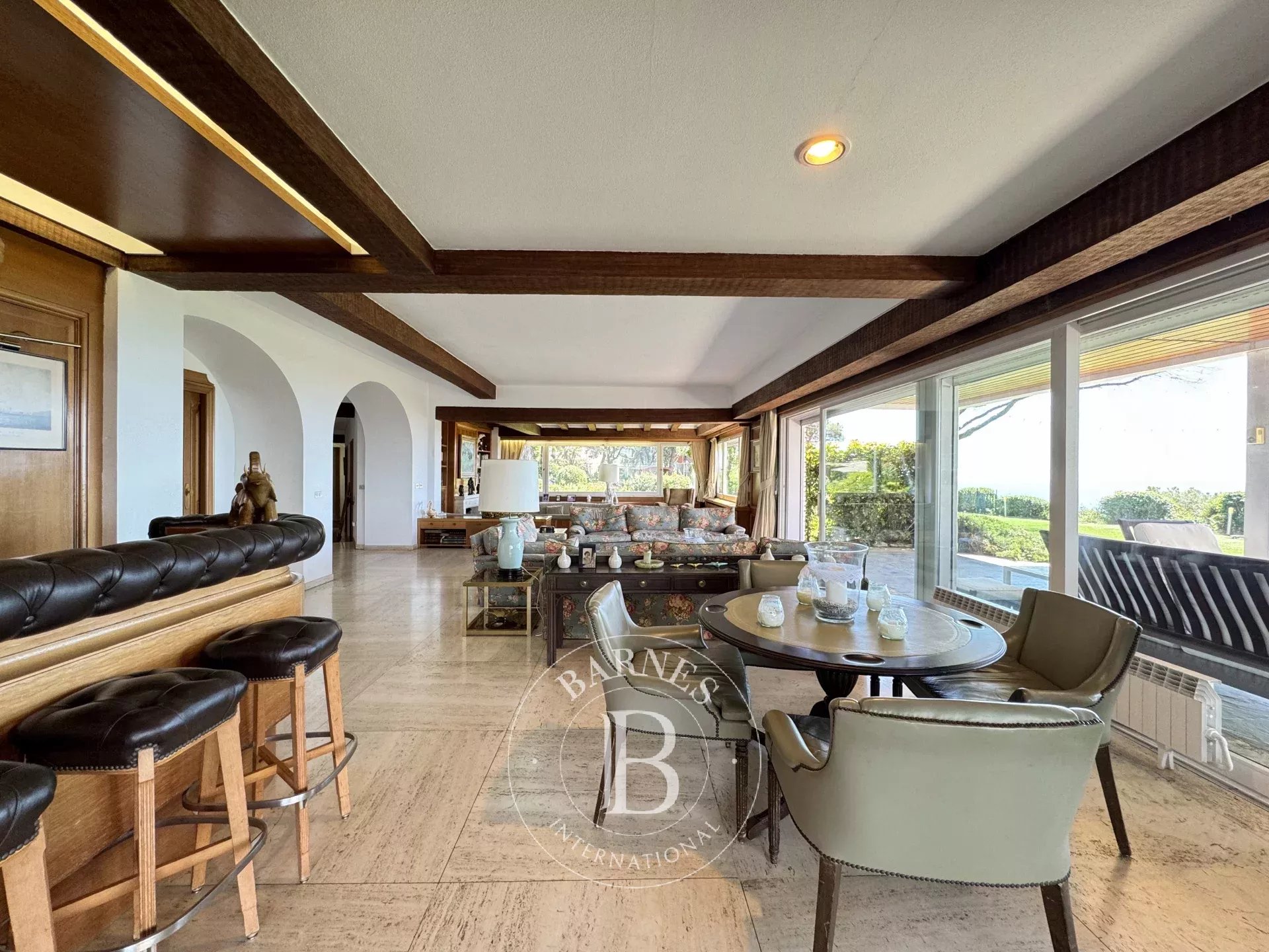 Ev Cabrils - picture 23