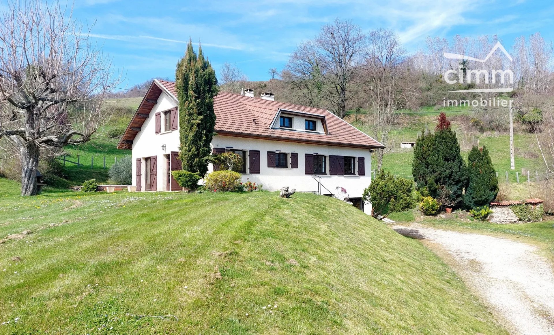 Maison familiale + Appartement Indépendant