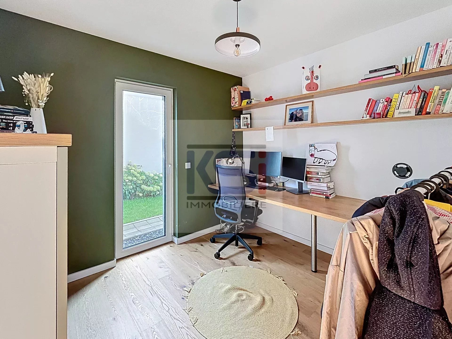 Magnifique Maison Moderne à Vendre à Ell