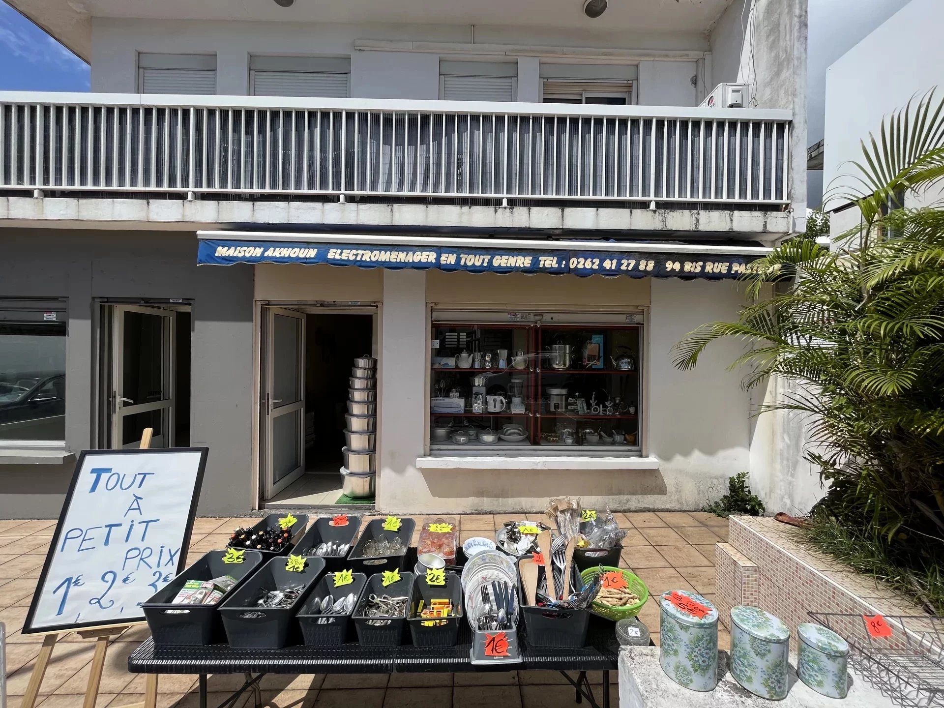 Local Commercial de 55 m2 - centre-ville Saint-Denis