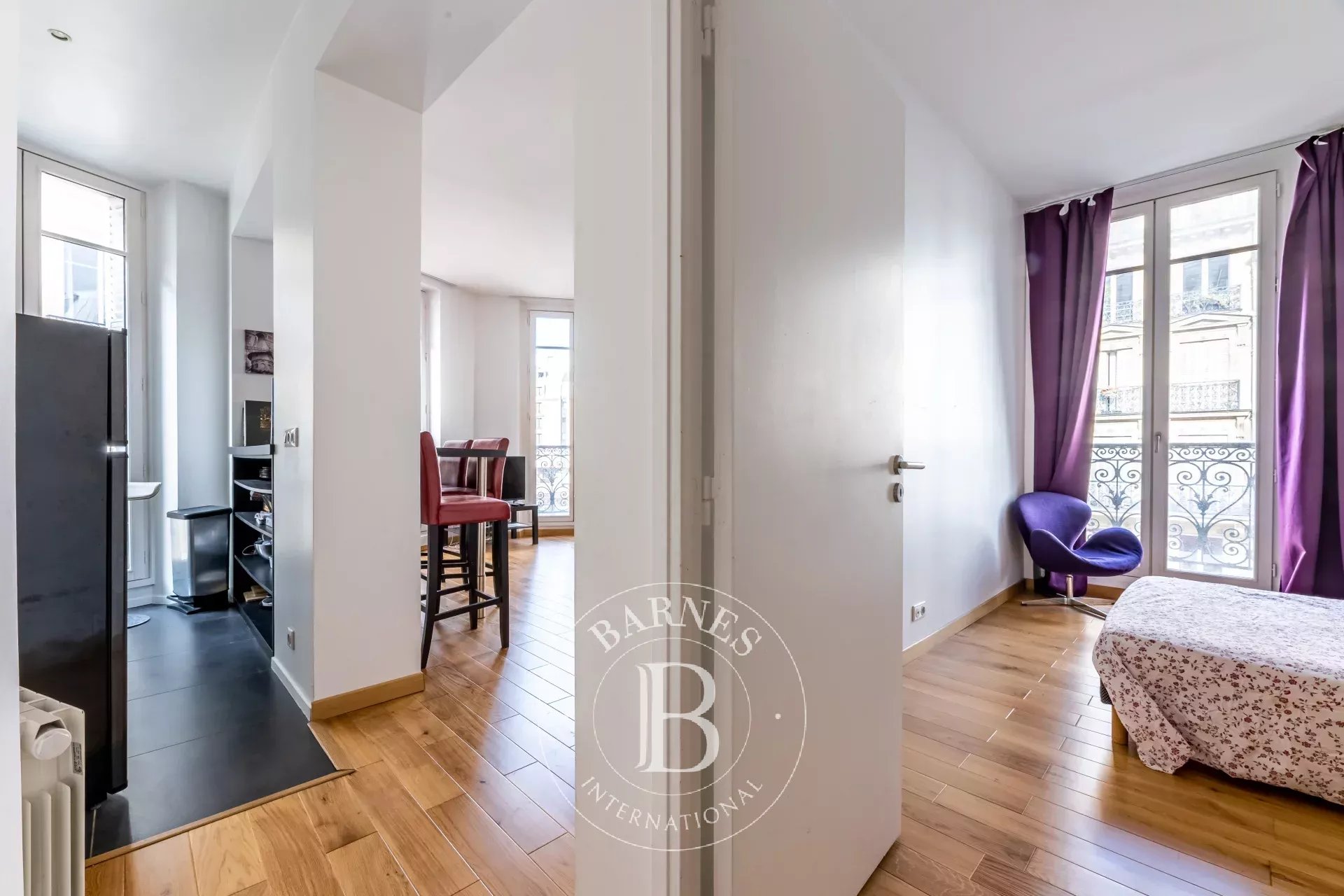 Daire Paris 1er - picture 8