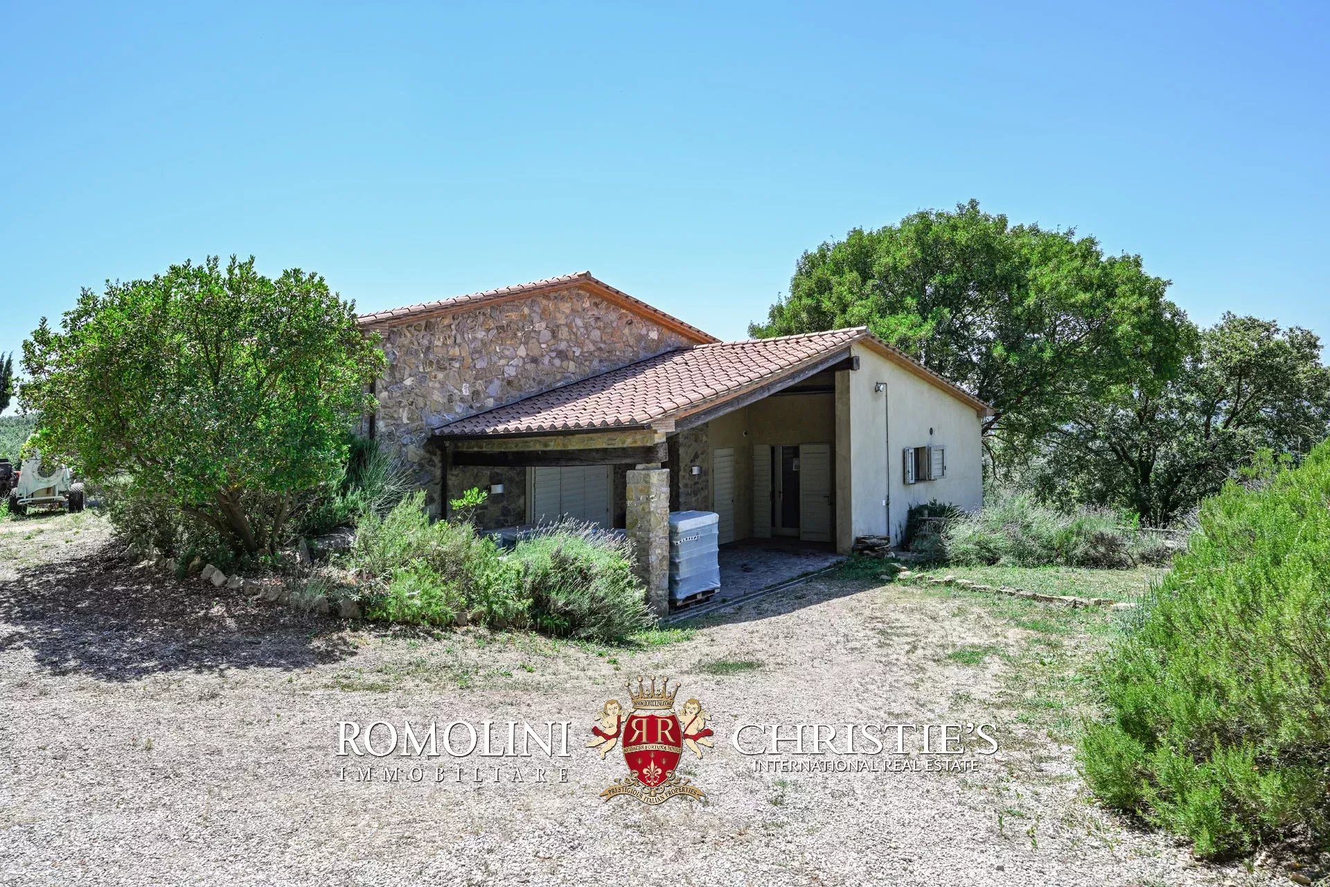 6 Bedroom Vineyard's Image 27
