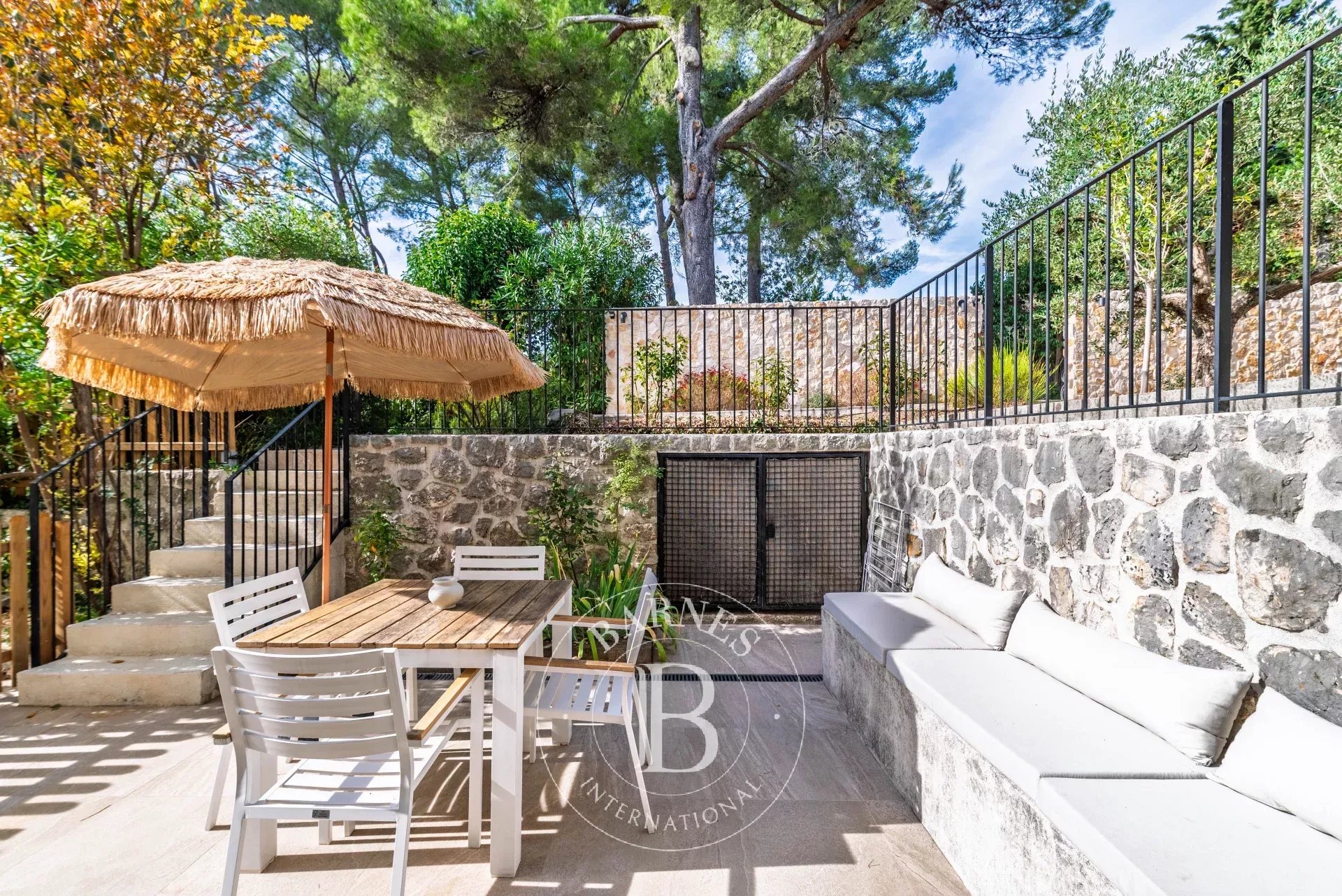 Villa Roquefort-les-Pins - picture 22