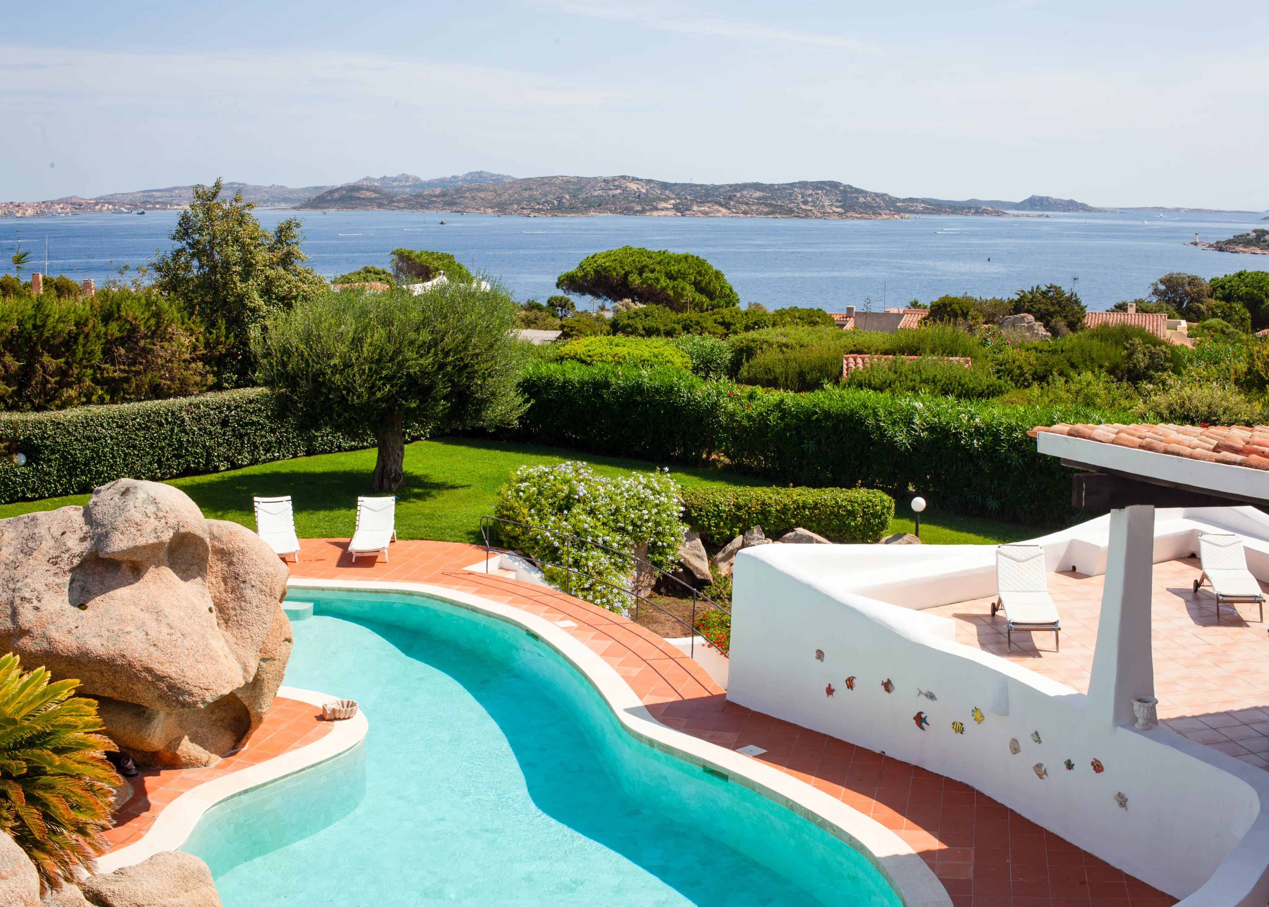 Villa Palau - picture 1