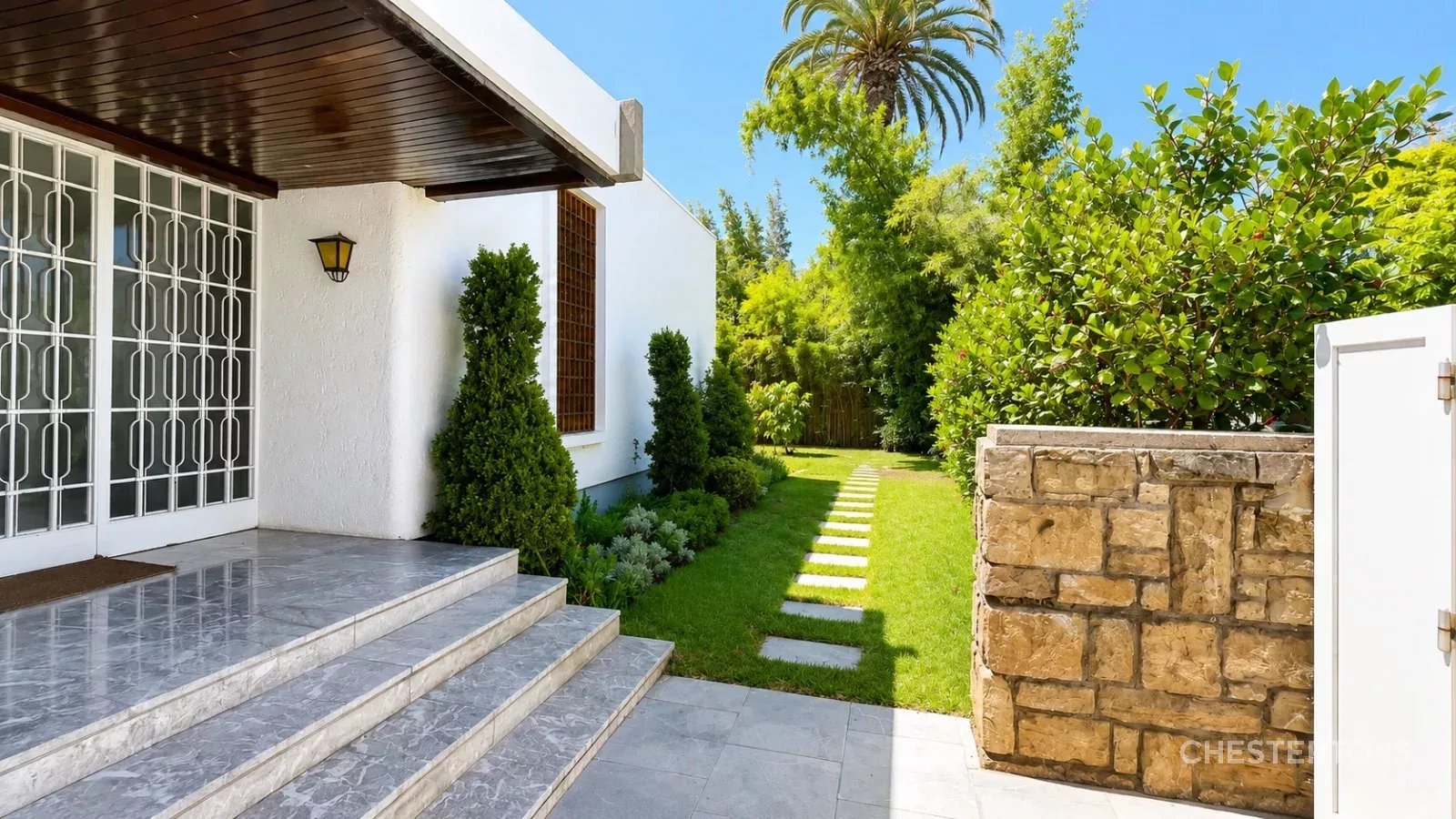 Image of Villa - 6 Bedrooms for Sale in Rabat-Rabat-Morocco, Image 4