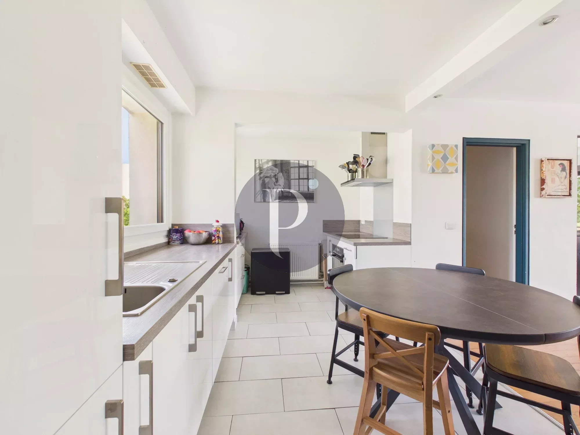 vente-appartement-4-pieces-verrieres-le-buisson-86892352