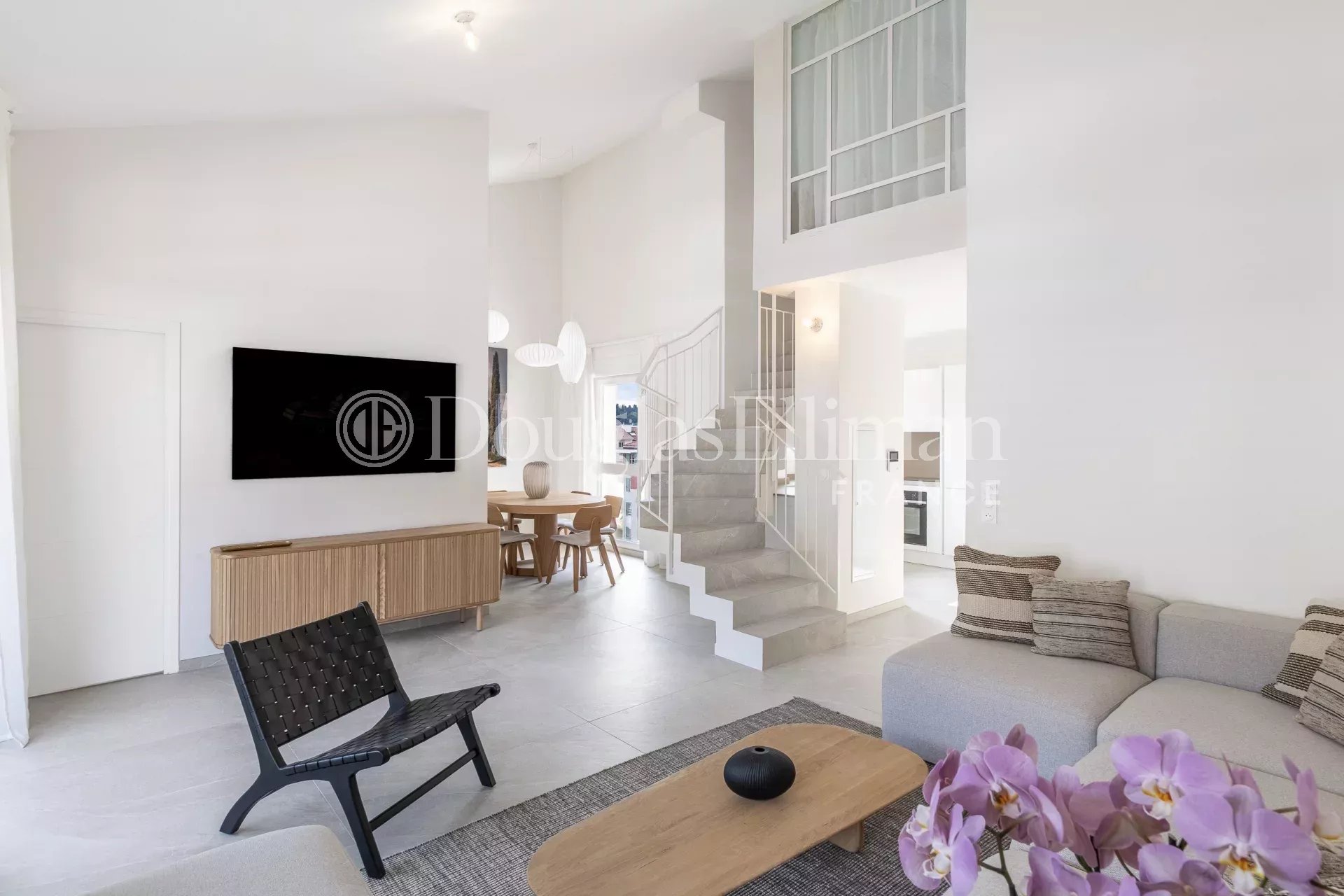 NICE – Riquier /Le port : Penthouse duplex 4 pièces - Image nᵒ2