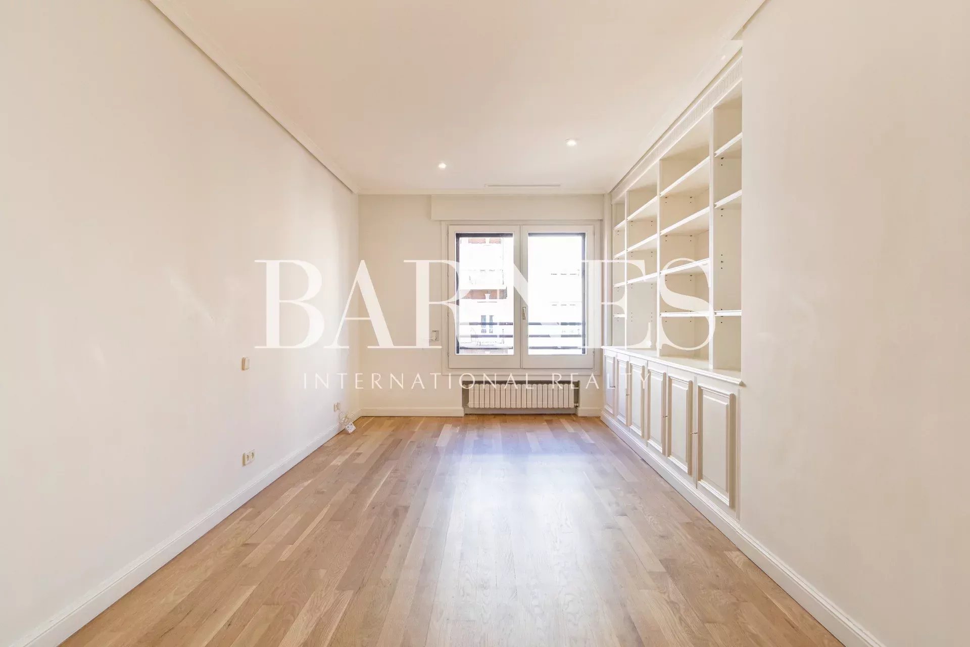 Daire Madrid - picture 12