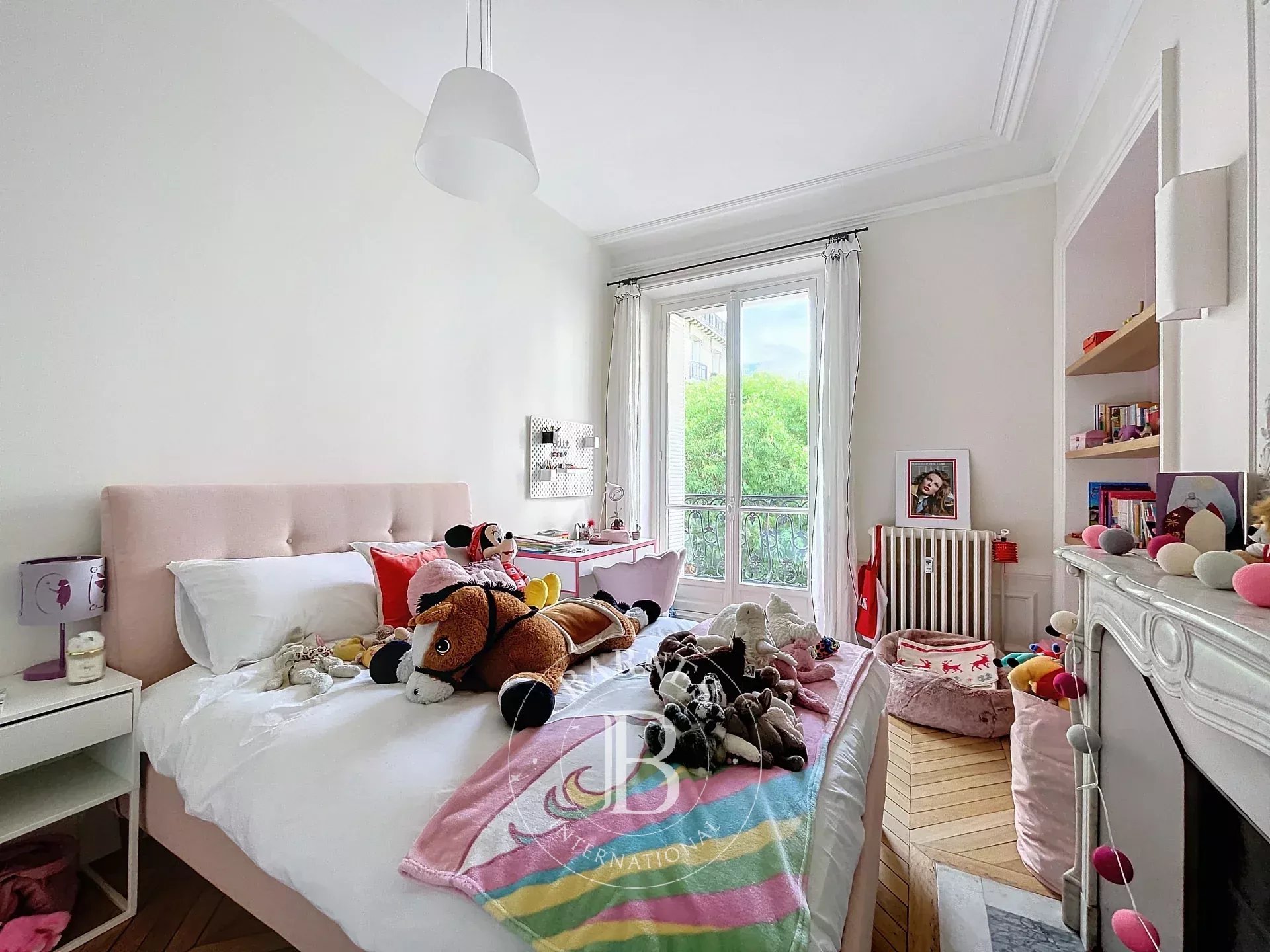Paris  - Apartment 4 Bedrooms - picture 15