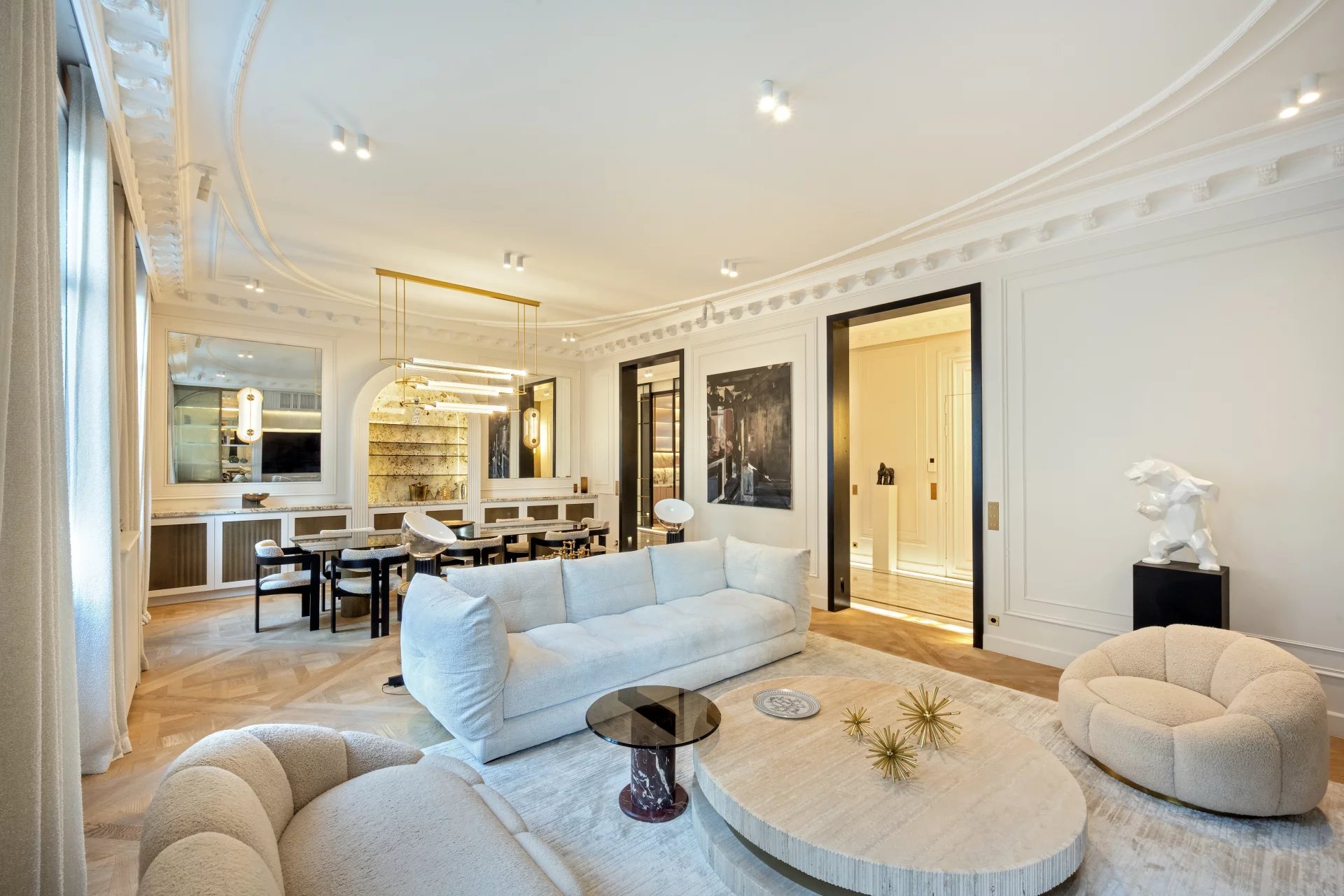 Sale Apartment Paris 16th