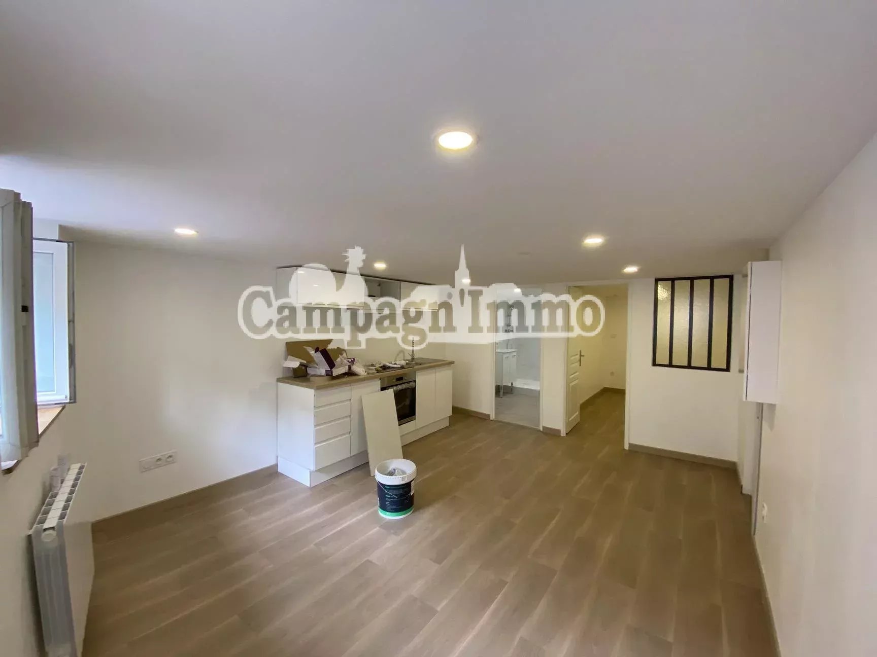 Agence immobilière de 