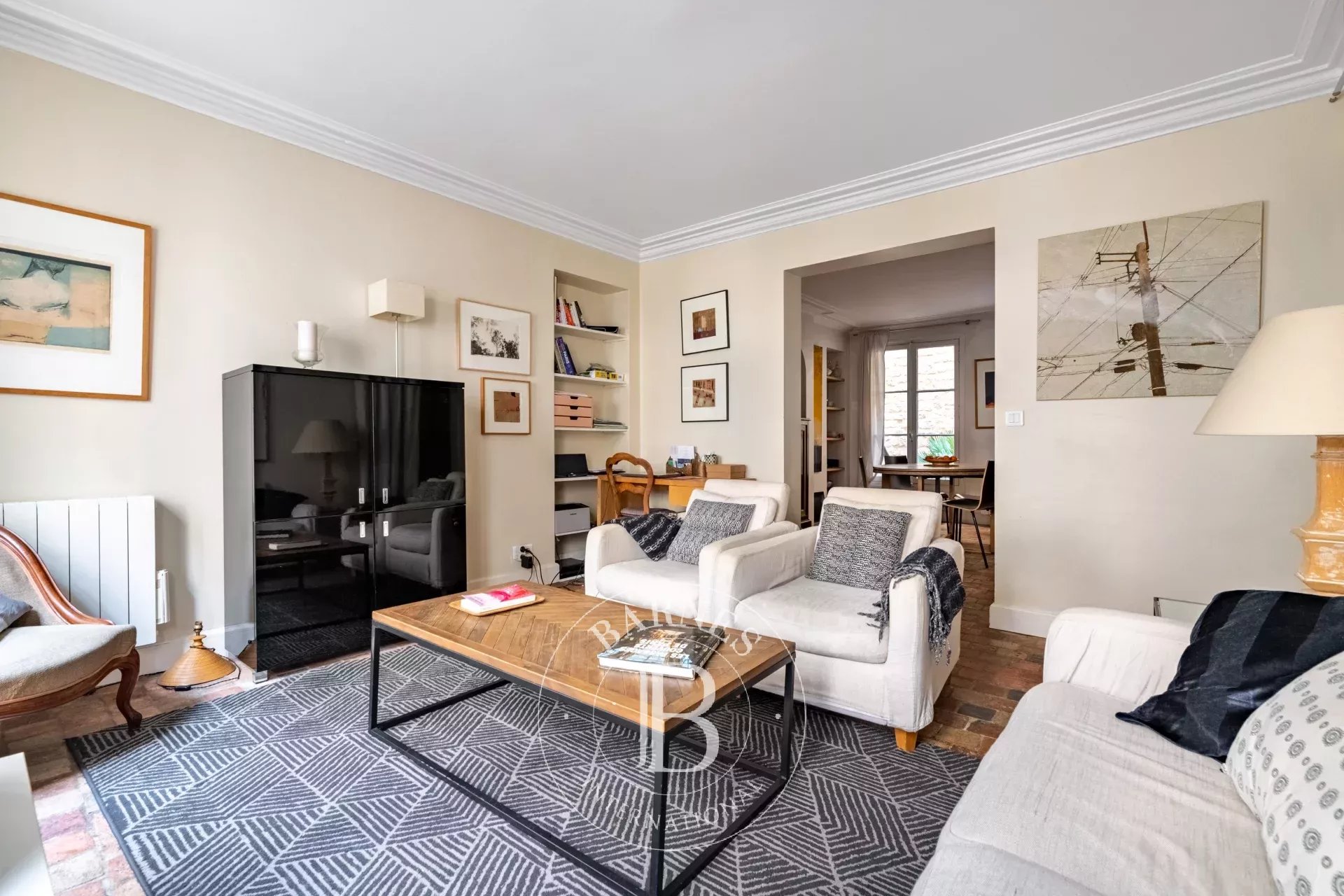 Daire Paris 3ème - picture 8