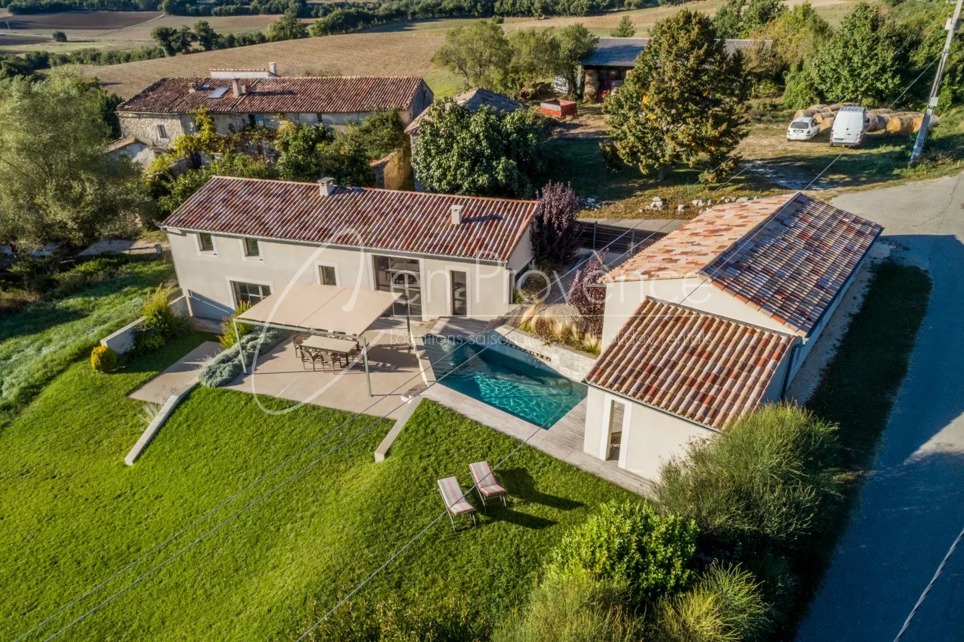 Villa for rent with heated pool Luberon 