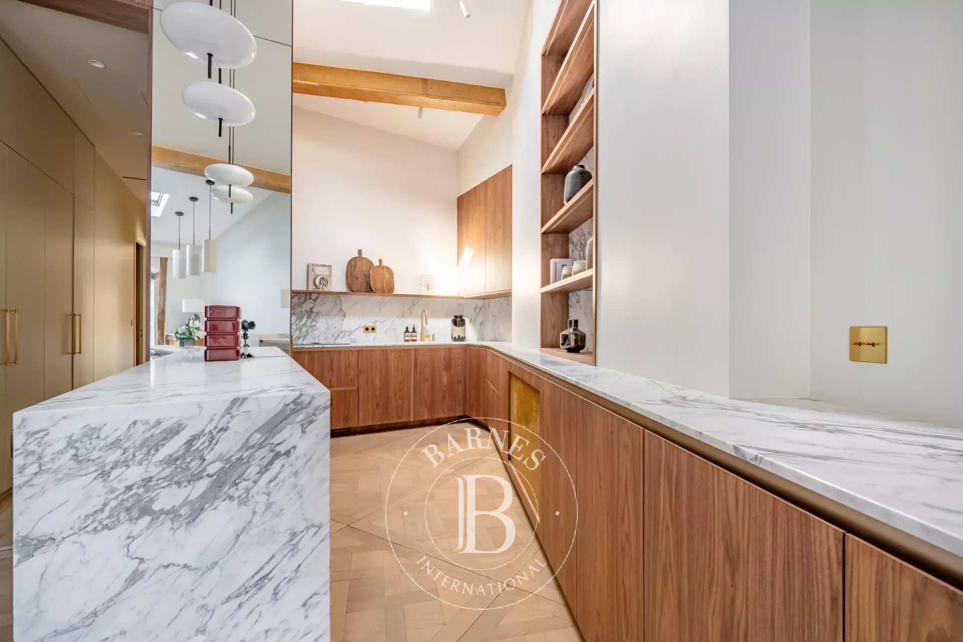 Daire Paris 4ème - picture 6