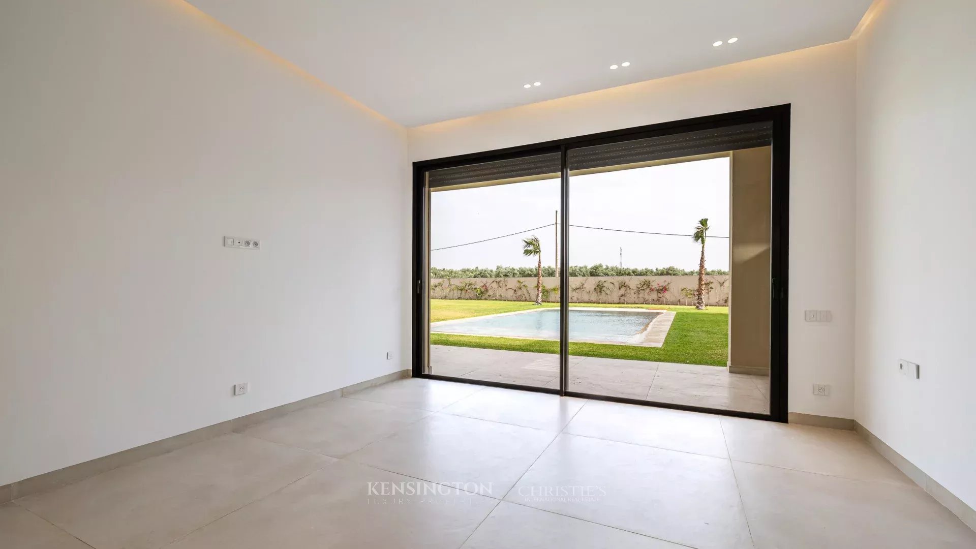4 Bedroom Villa/Townhouse's Image 23