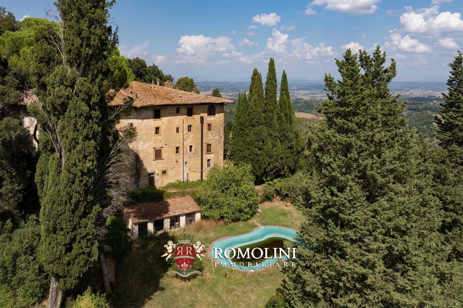 17 Bedroom Vineyard's Image 7