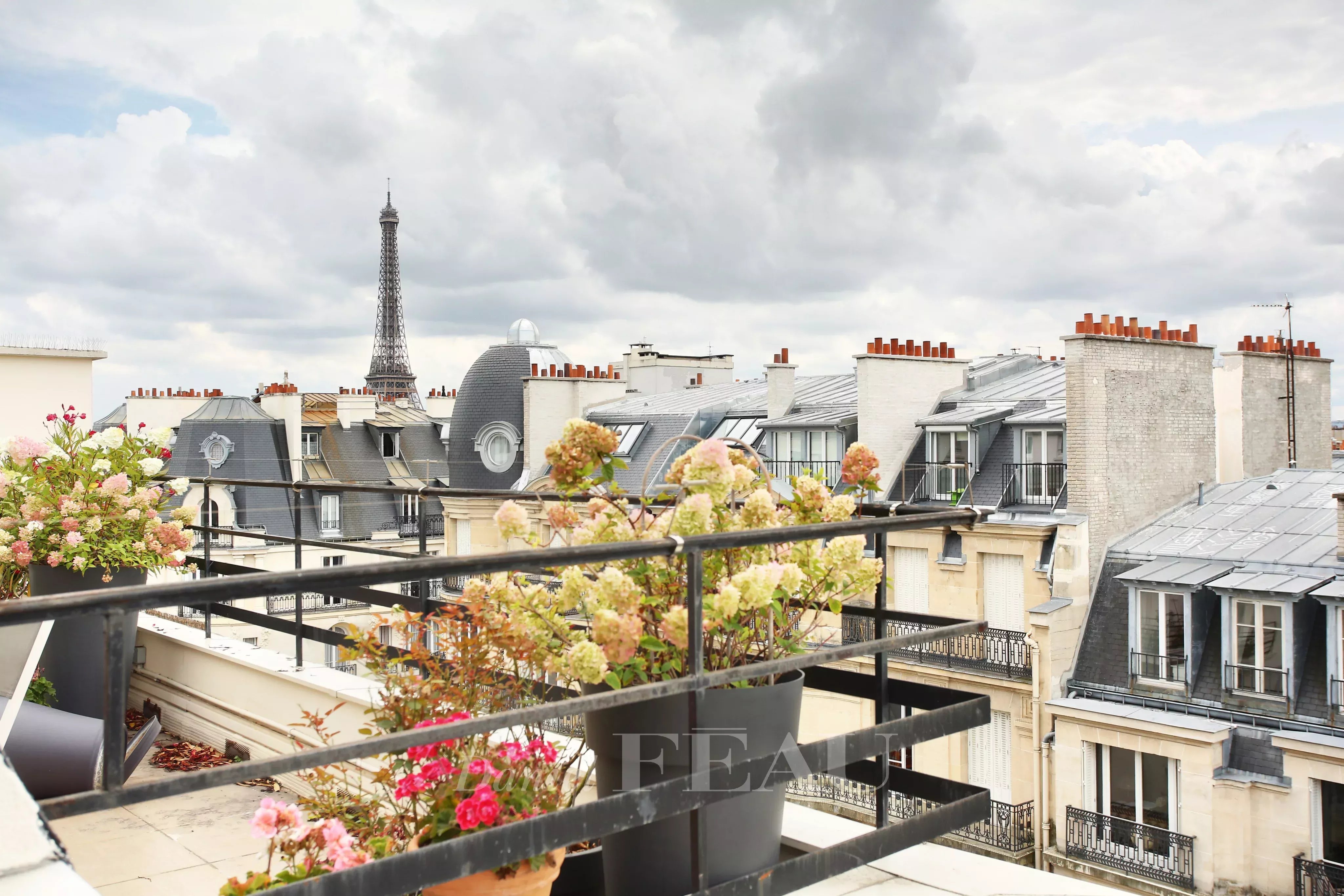 Rental Apartment Paris 16th
