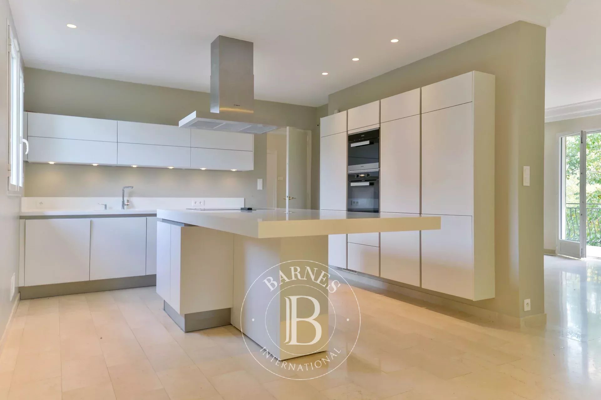 Ev Écully - picture 6