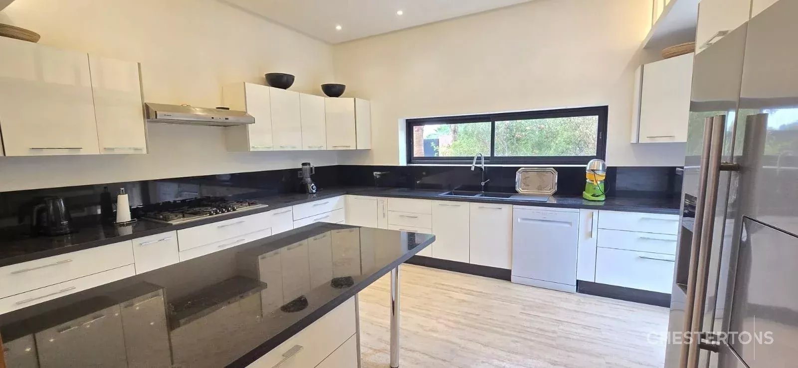 Image of Villa - 5 Bedrooms for Sale in Marrakech-Ménara-Marrakech-Morocco, Image 19