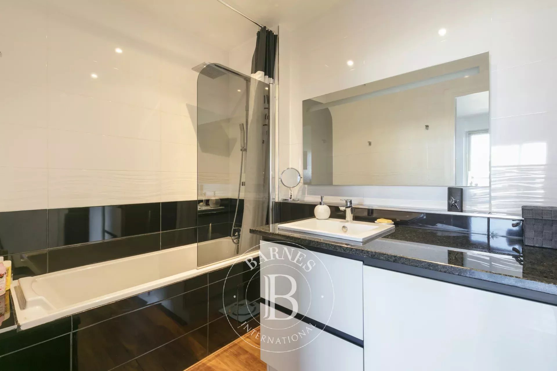 Daire Neuilly-sur-Seine - picture 9