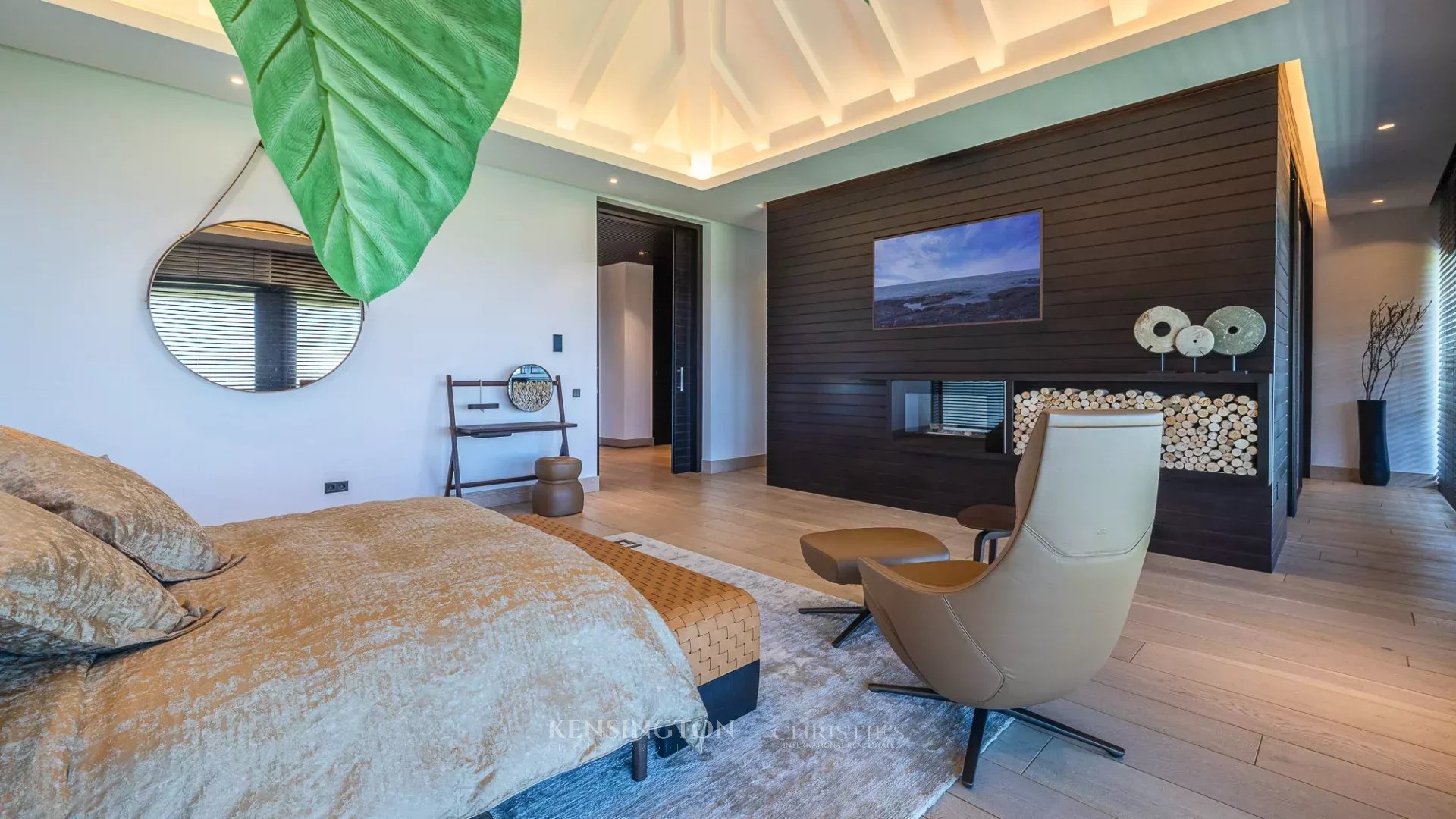 4 Bedroom Villa/Townhouse's Image 48