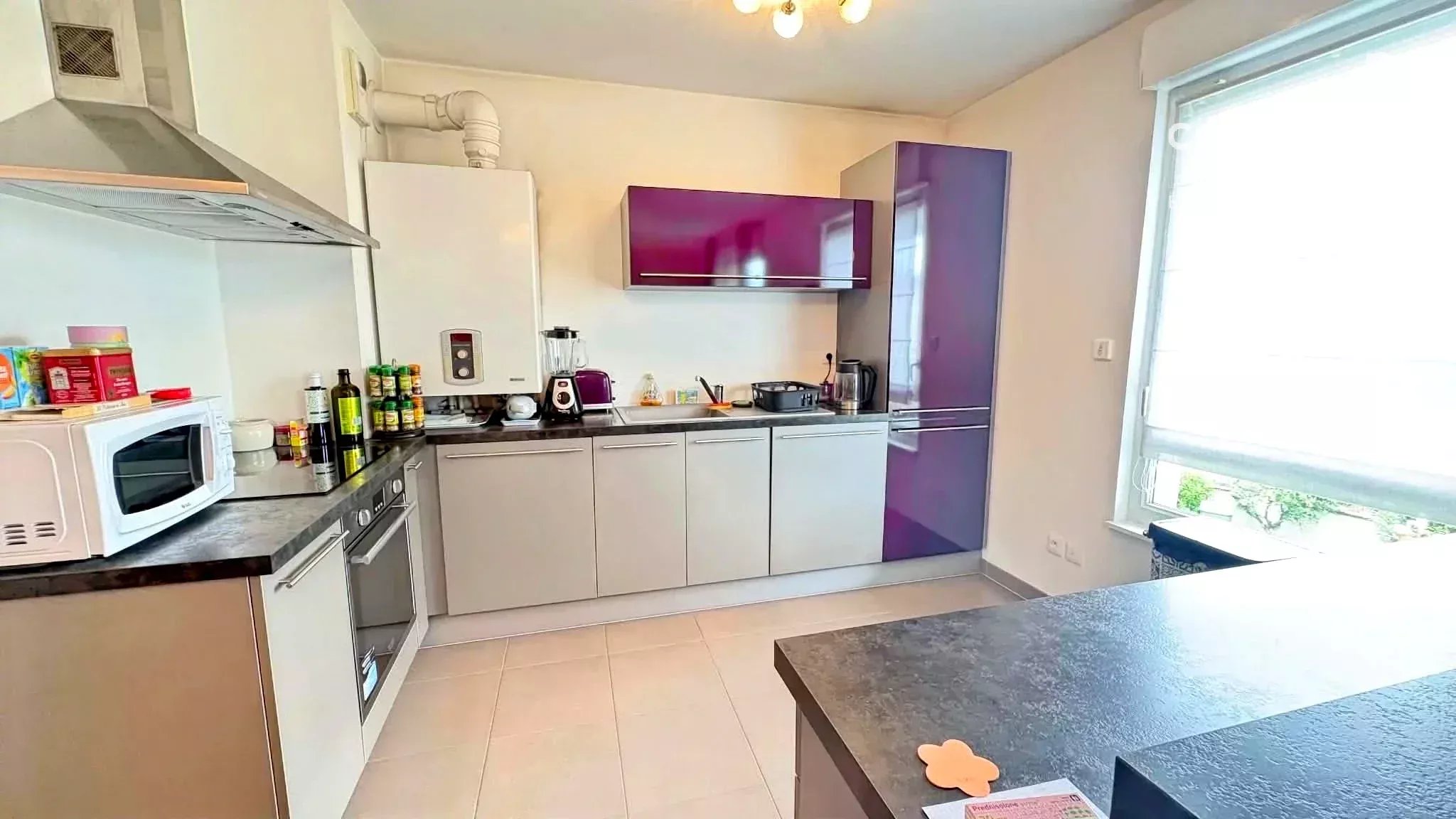 Appartement F3 à vendre, balcon,  box en sous sol