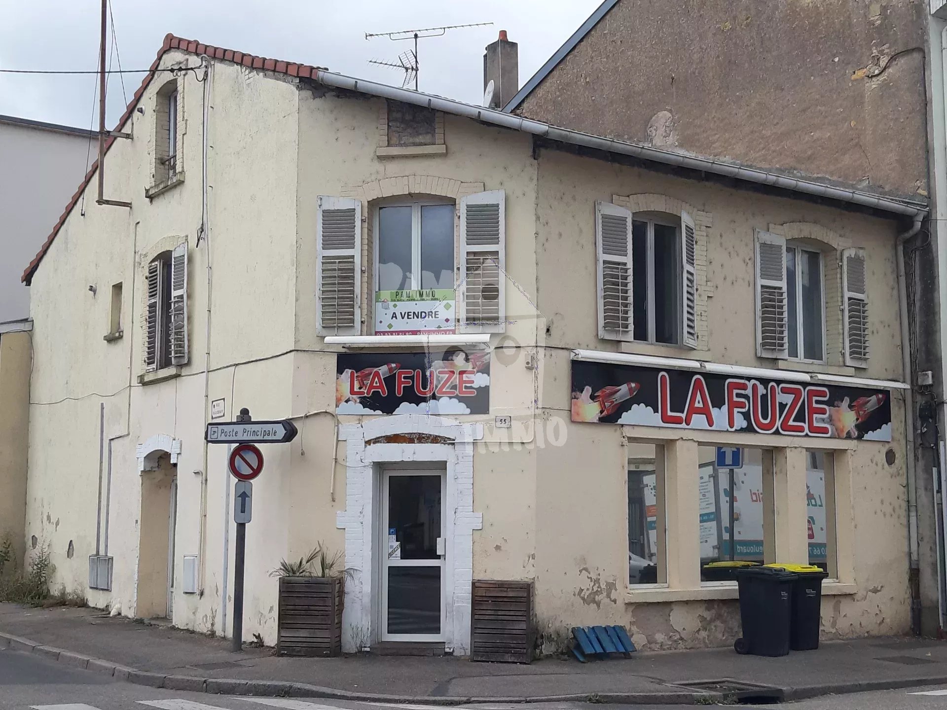 Agence immobilière de 