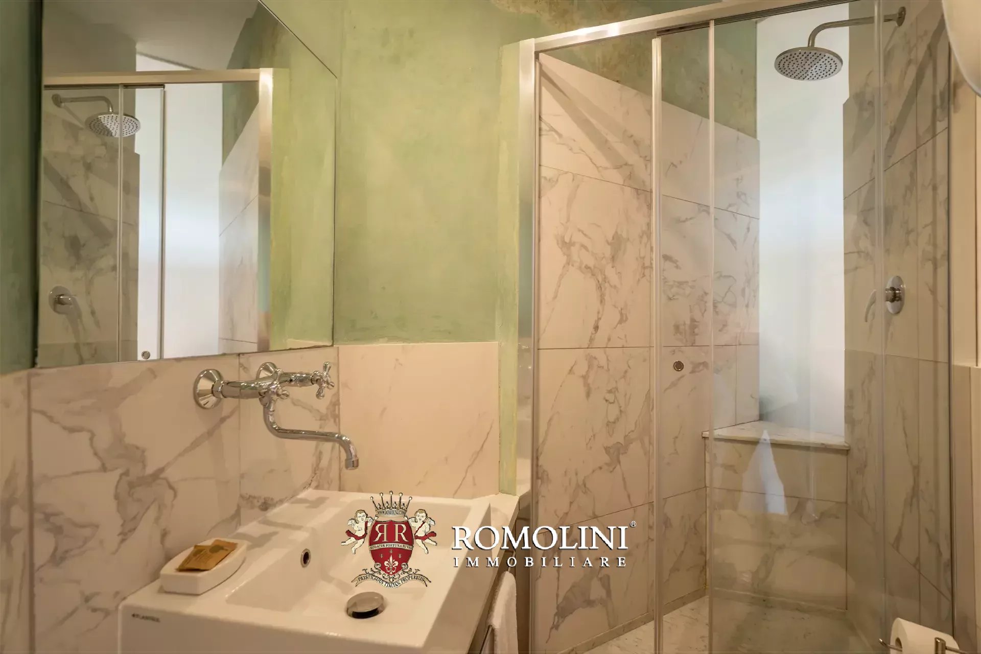 10 Bedroom Villa/Townhouse's Image 116