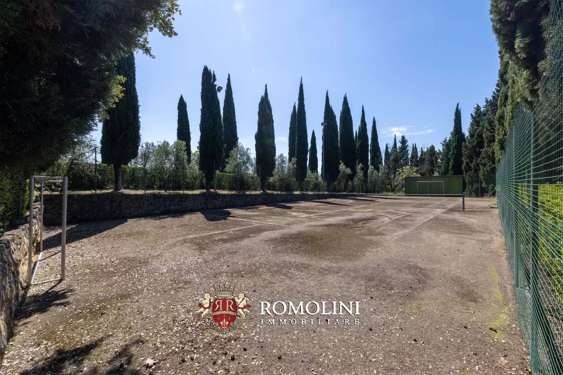 30 Bedroom Vineyard's Image 17