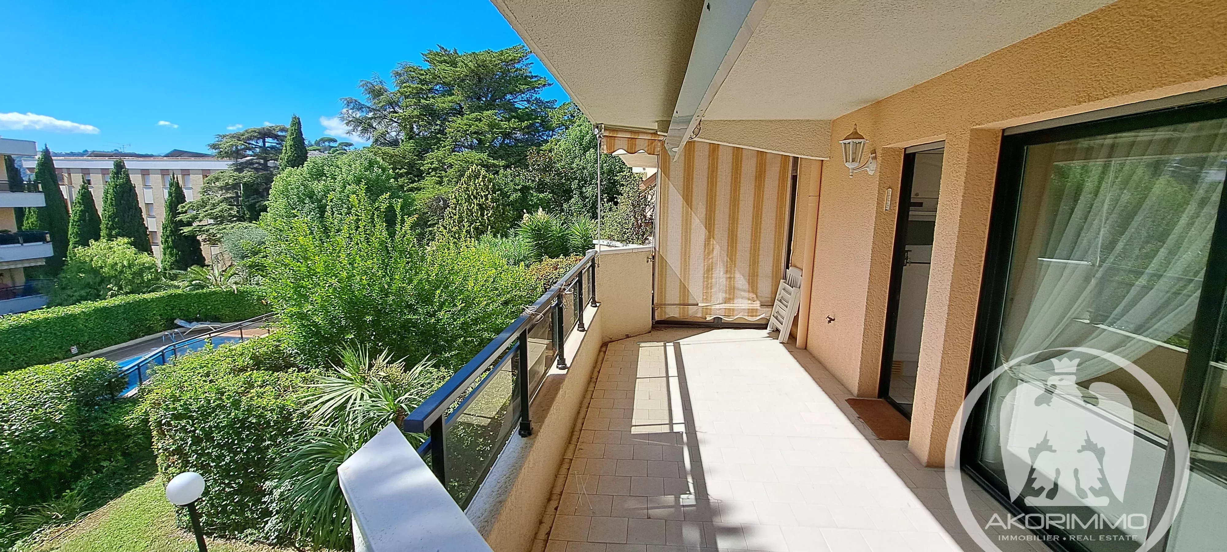 Appartement  - 3 pièces  - 82.0 m2 -