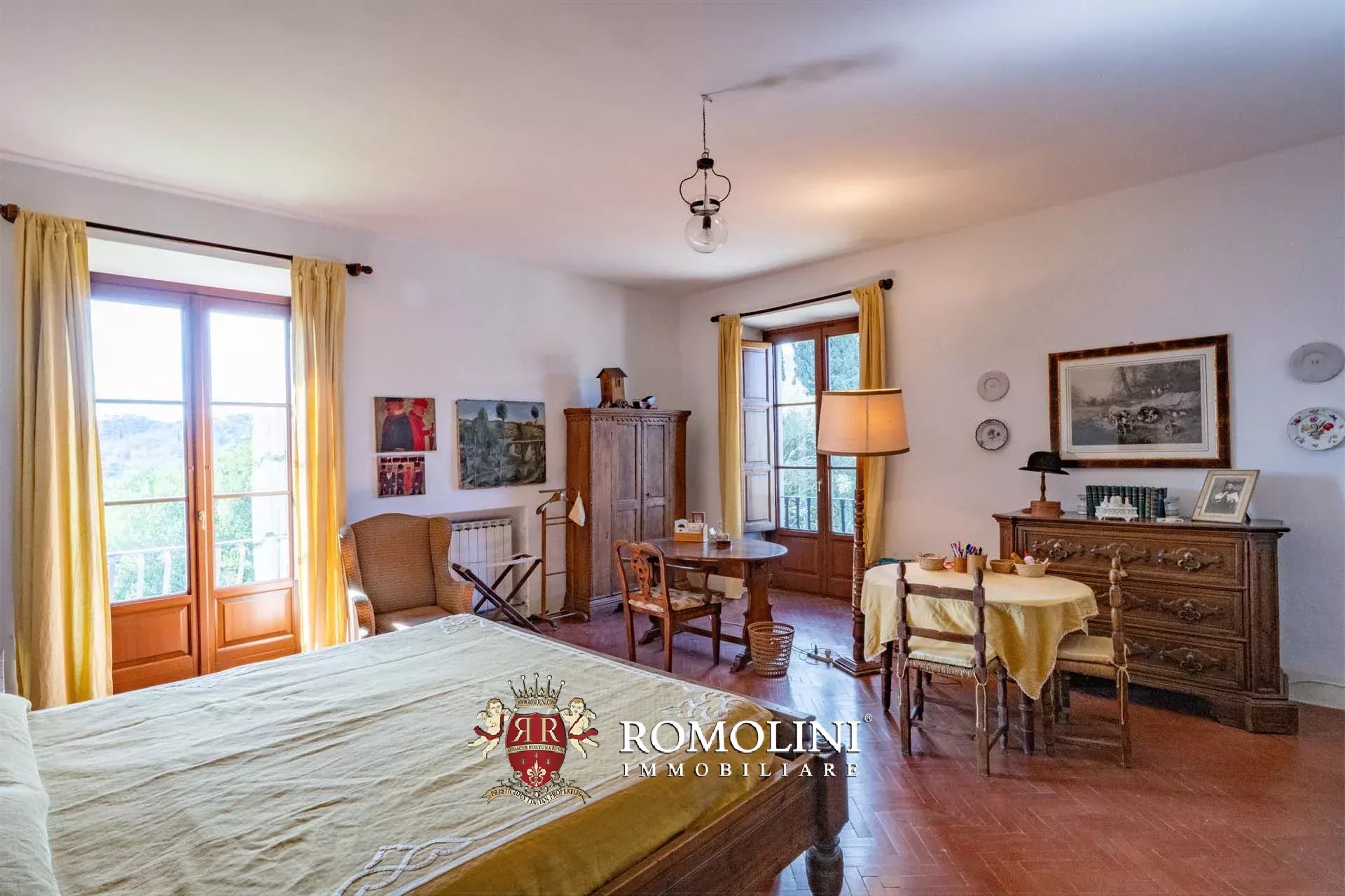 27 Bedroom Vineyard's Image 79