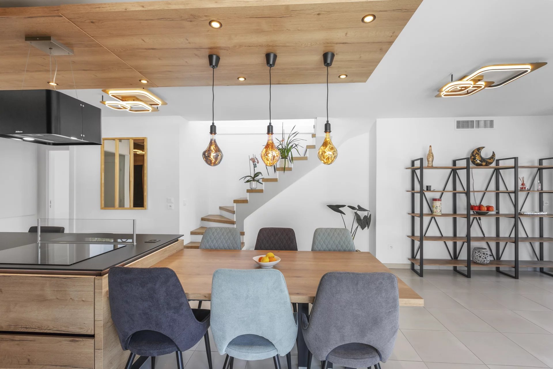 Bright penthouse with large terrace - Saint Aygulf