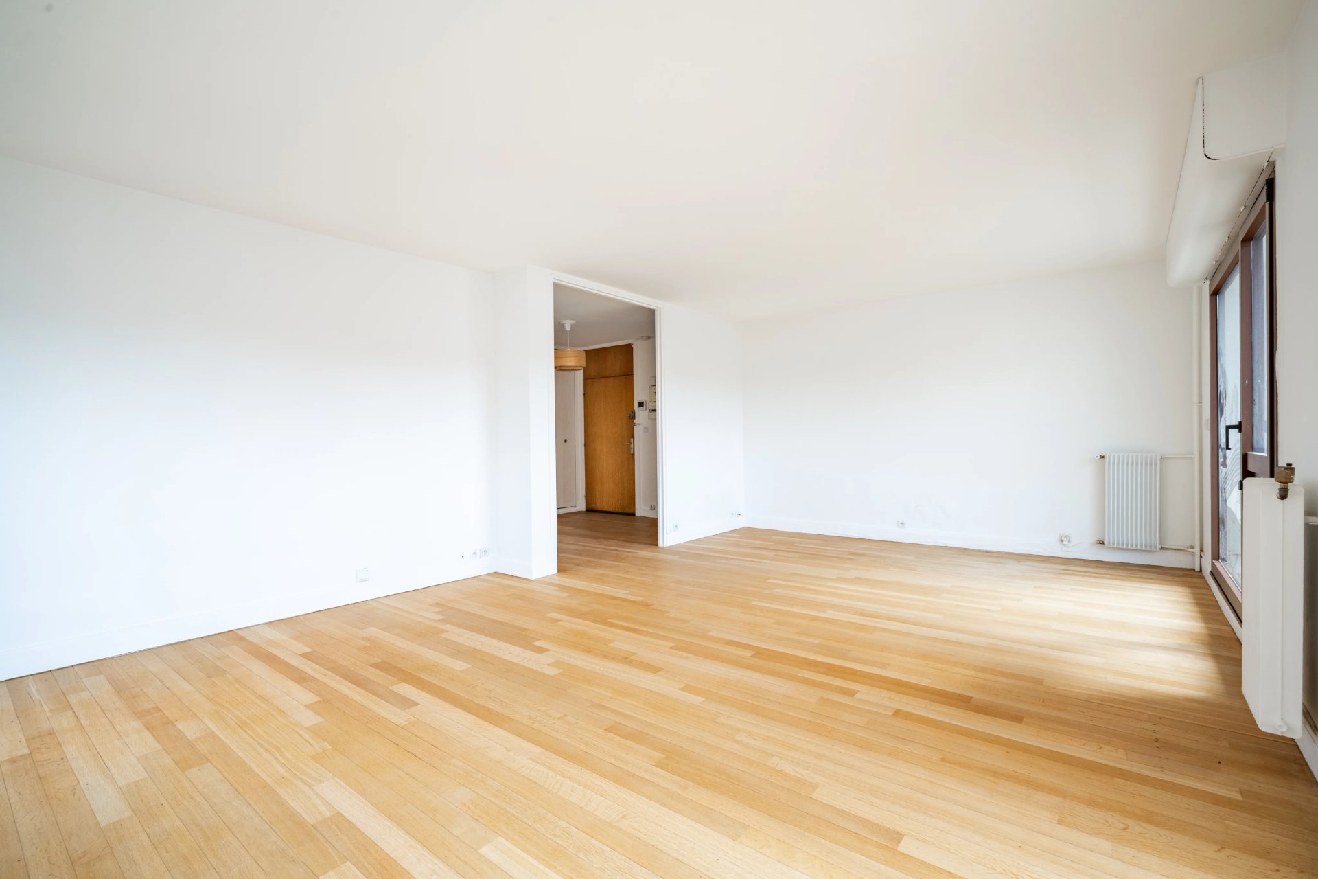 3 Bedroom Apartment/Flat's Image 3
