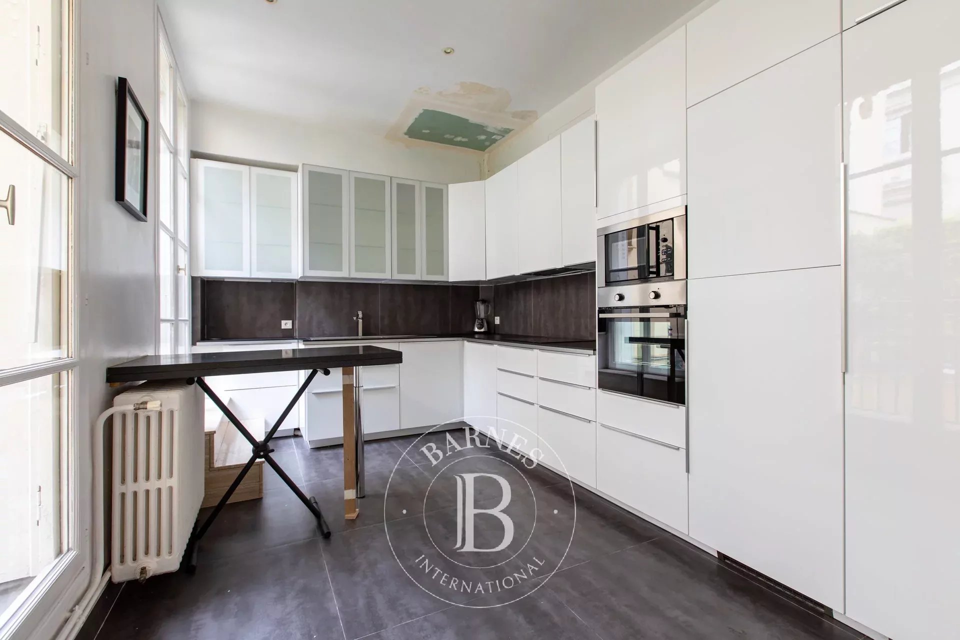 Daire Paris 1er - picture 11