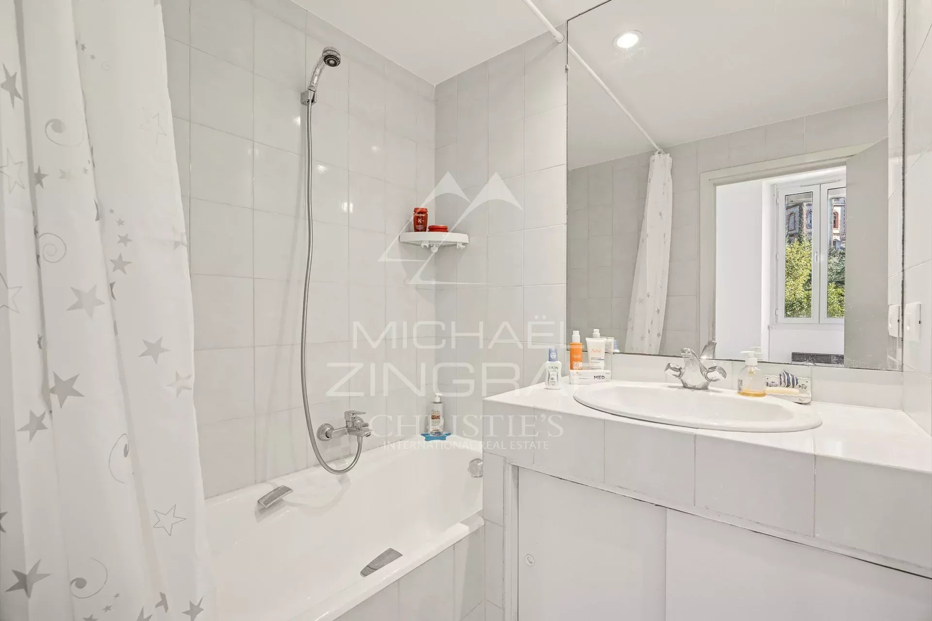 Apartment/Flat's Image 12