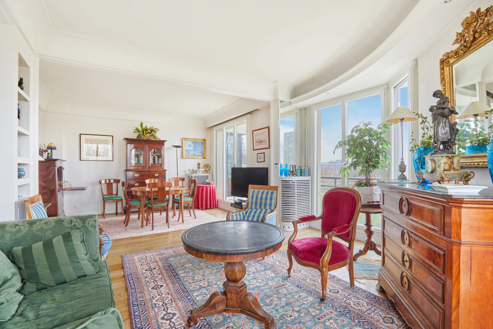 2 Bedroom Apartment/Flat's Image 4