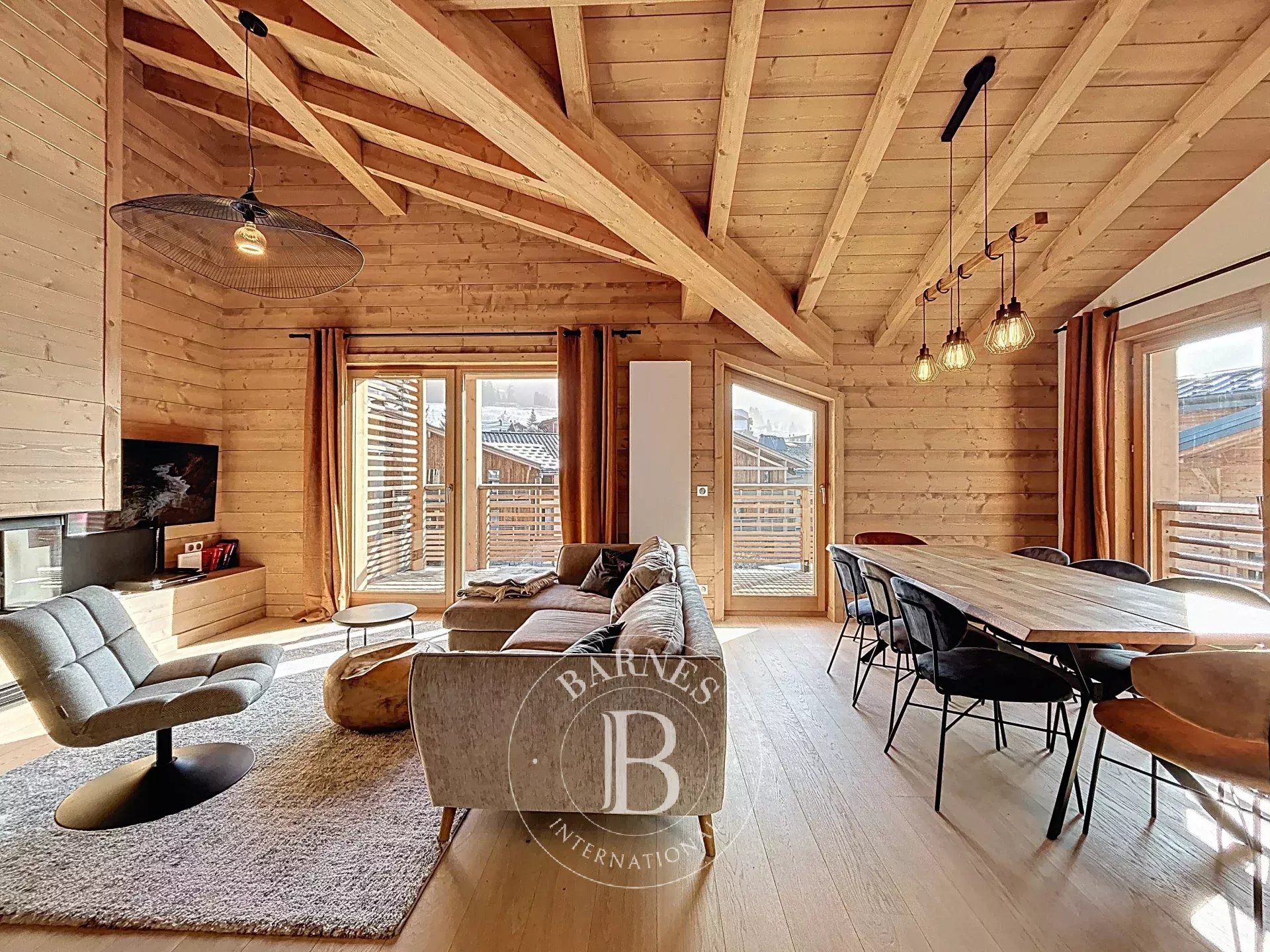 Les Gets – 118 sqm Duplex in the Heart of the Village – 3 Bedrooms + Mountain Sleeping Area Accommodation in Les Gets