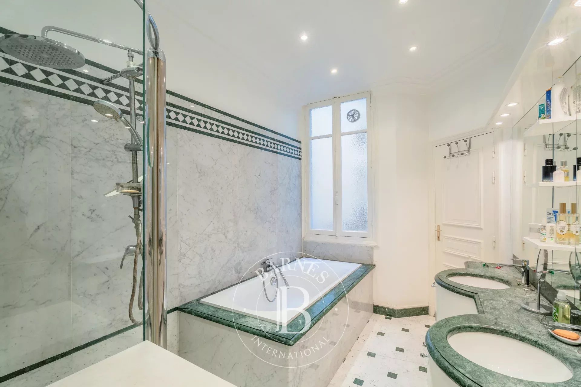 Paris  - Apartment 5 Bedrooms - picture 10