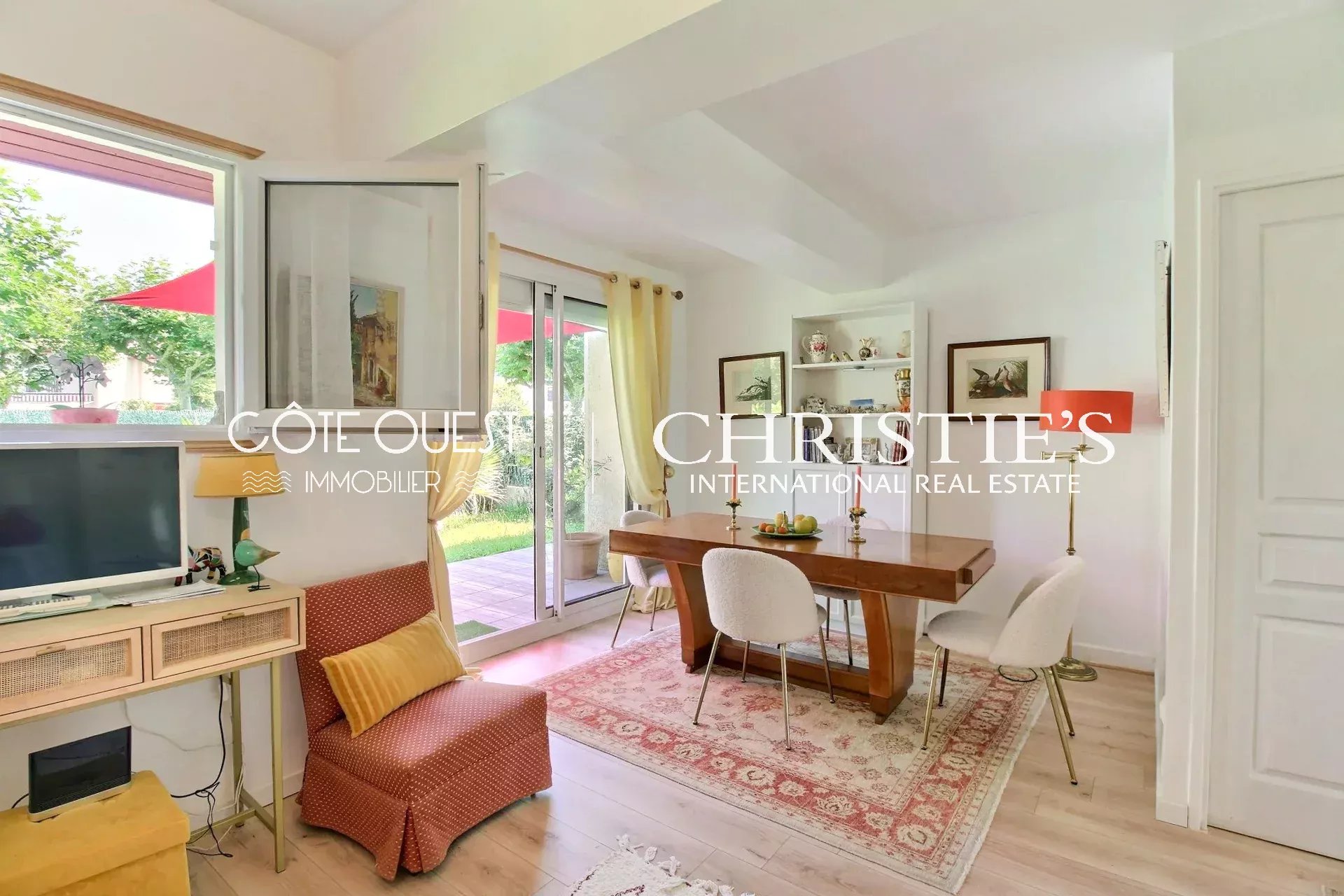 3 Bedroom Villa/Townhouse's Image 3