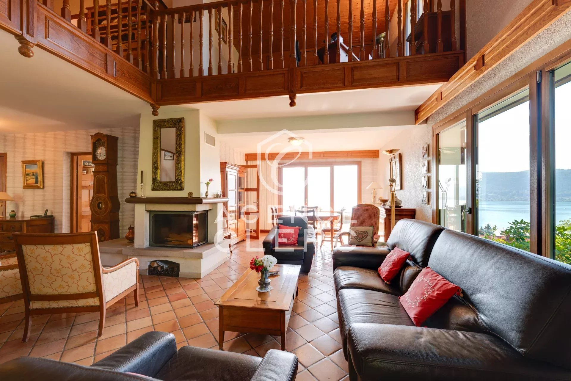 4 Bedroom Villa/Townhouse's Image 6