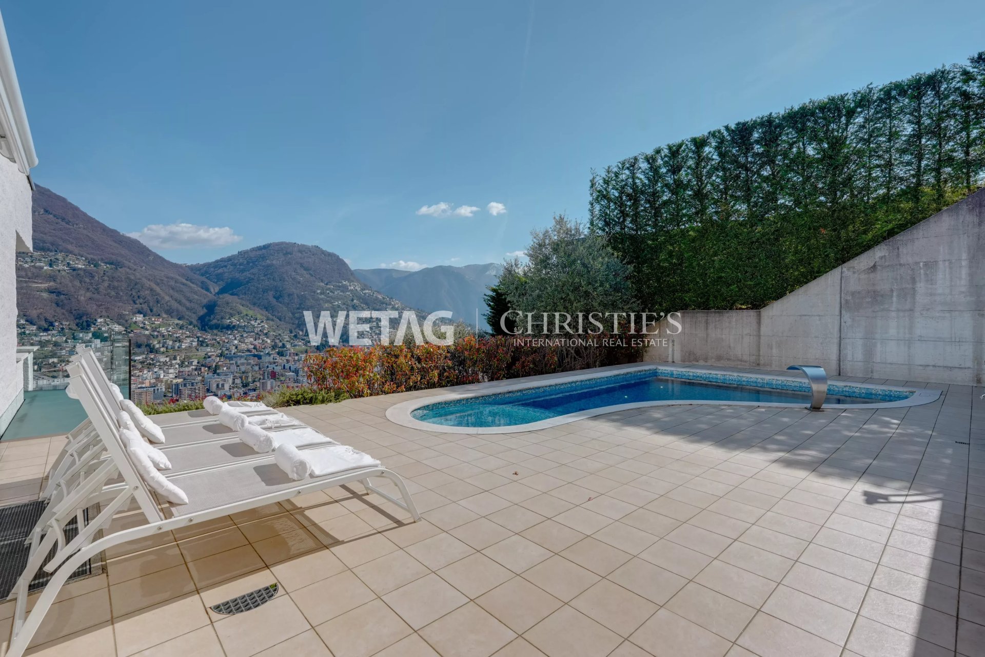 3 Bedroom Apartment/Flat's Image 5