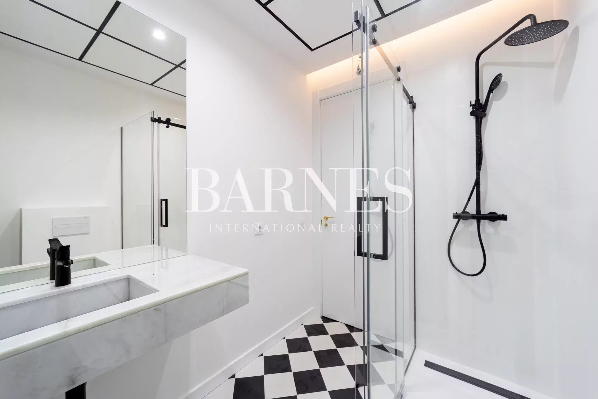 Daire Madrid - picture 23