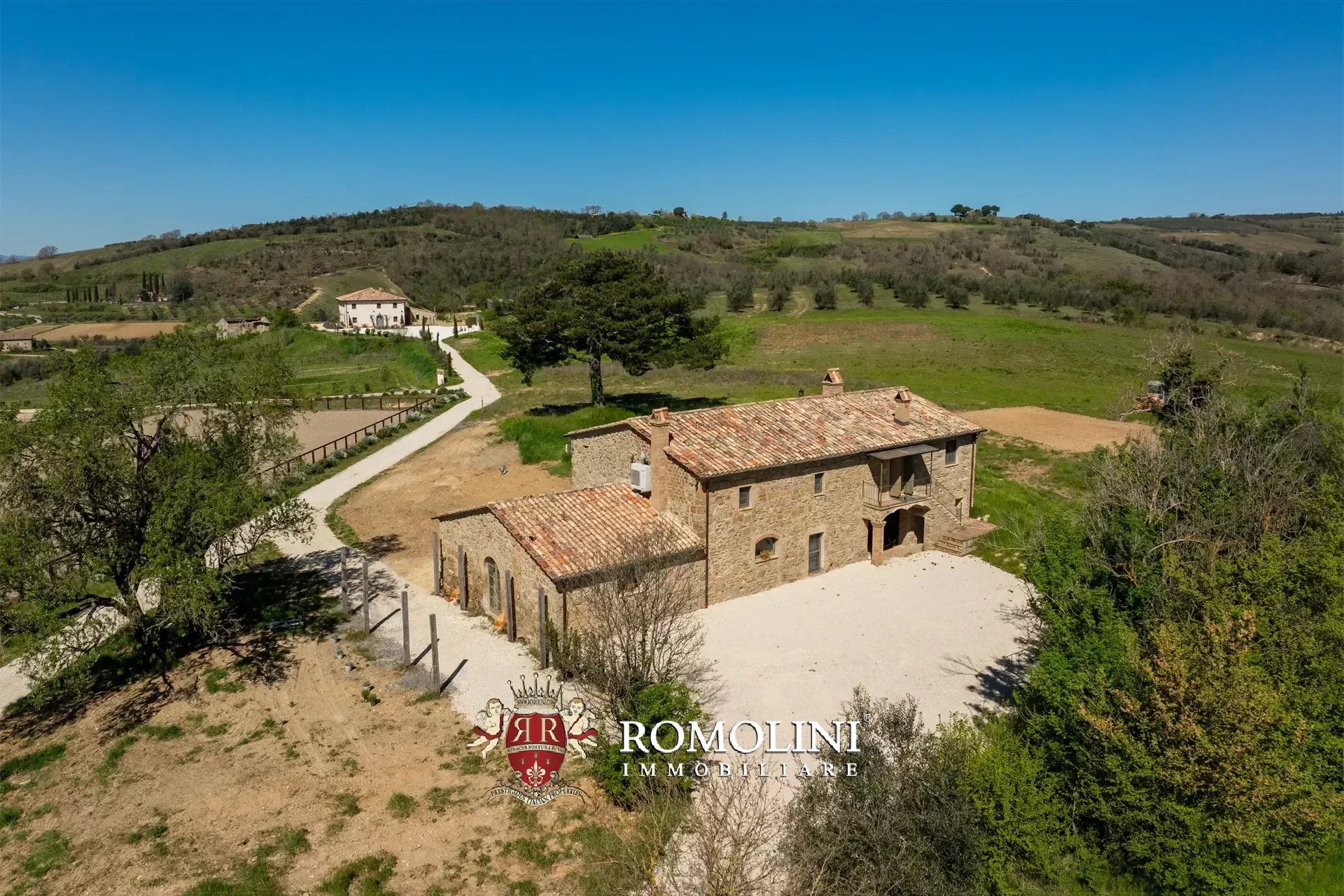 6 Bedroom Villa/Townhouse's Image 109