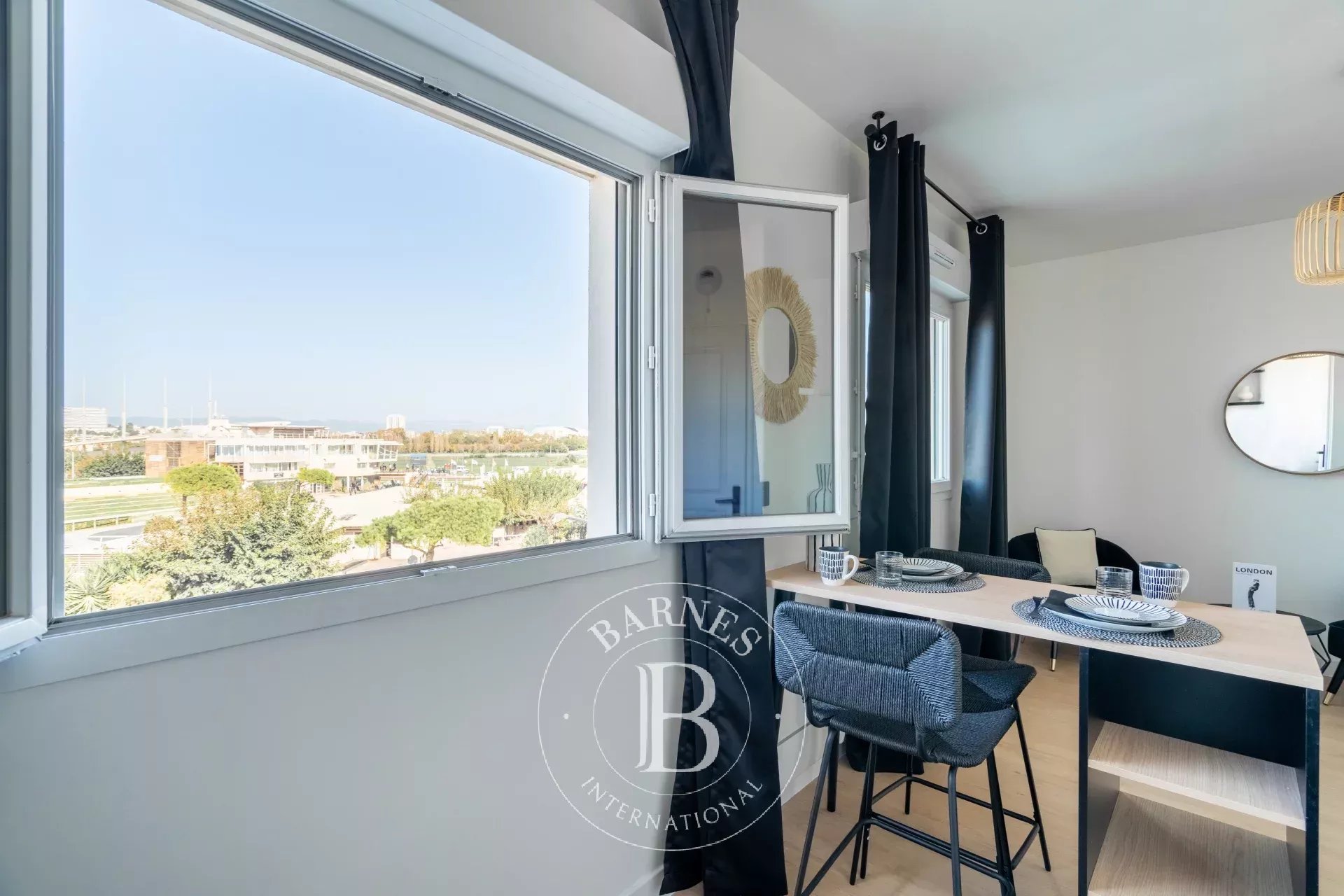 Daire Marseille 8ème - picture 13