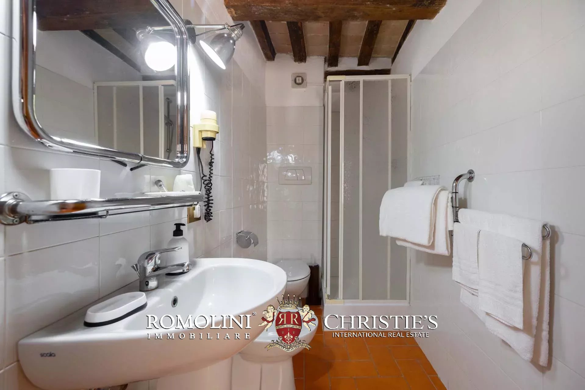 80 Bedroom Villa/Townhouse's Image 125
