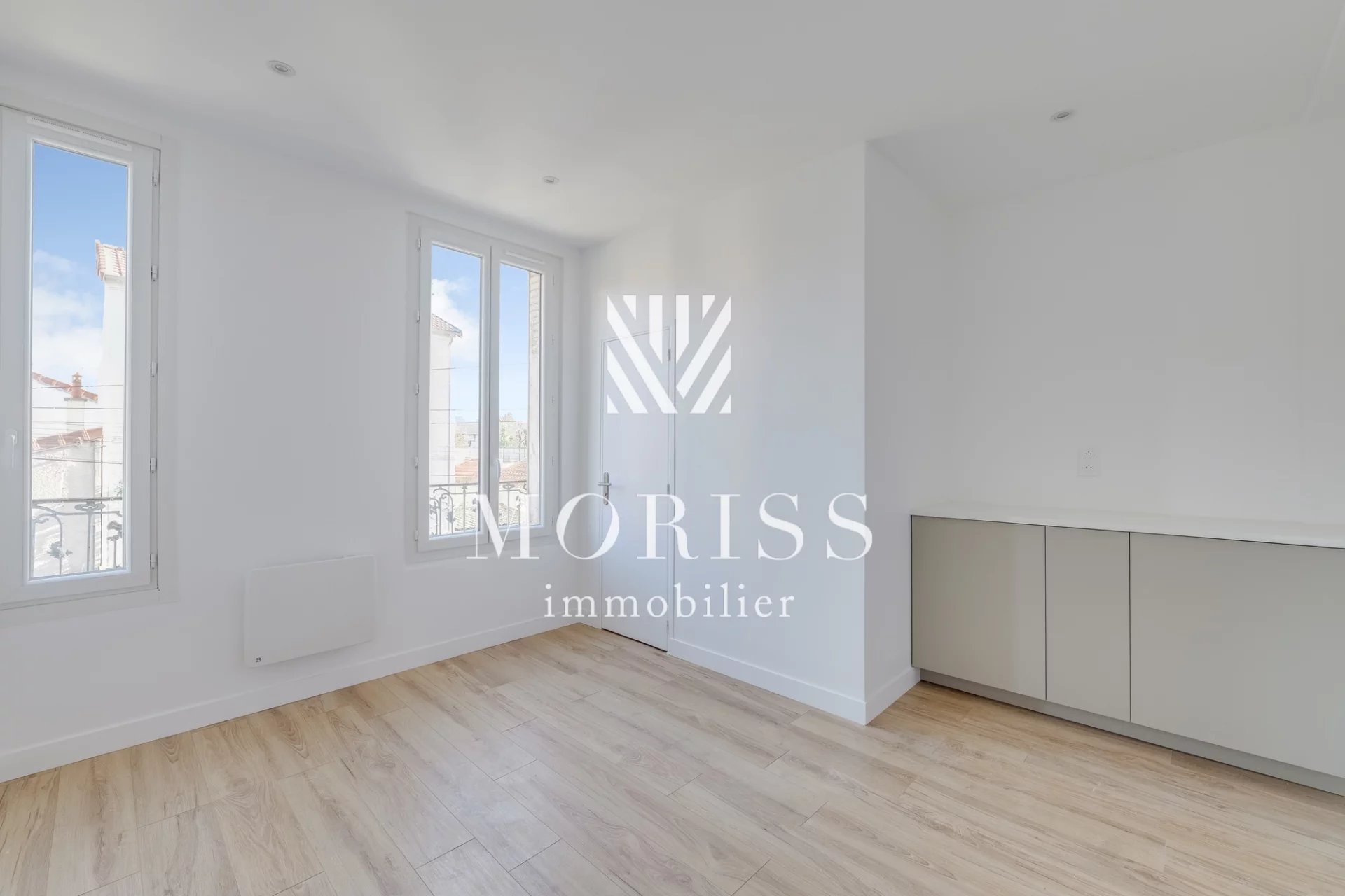 Appartement 2 Pièces de 25m² - REFAIT A NEUF - Image Array