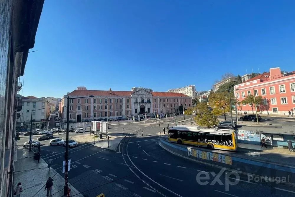 Building located in Largo do Rato, with ante project for 775m² 85506152 image 9
