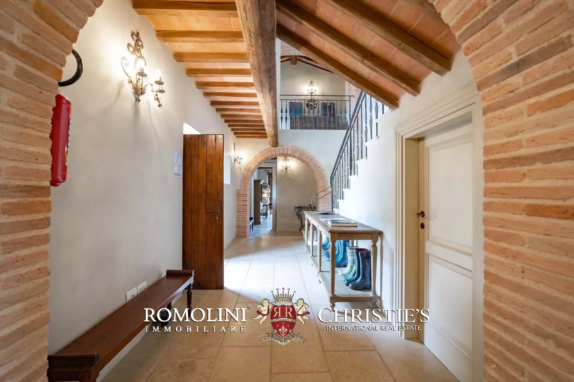 17 Bedroom Villa/Townhouse's Image 102