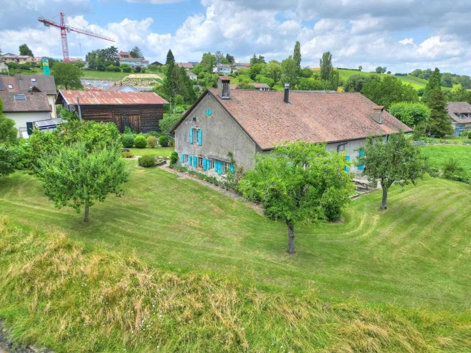 10 pièces — Colombier — Photo 4